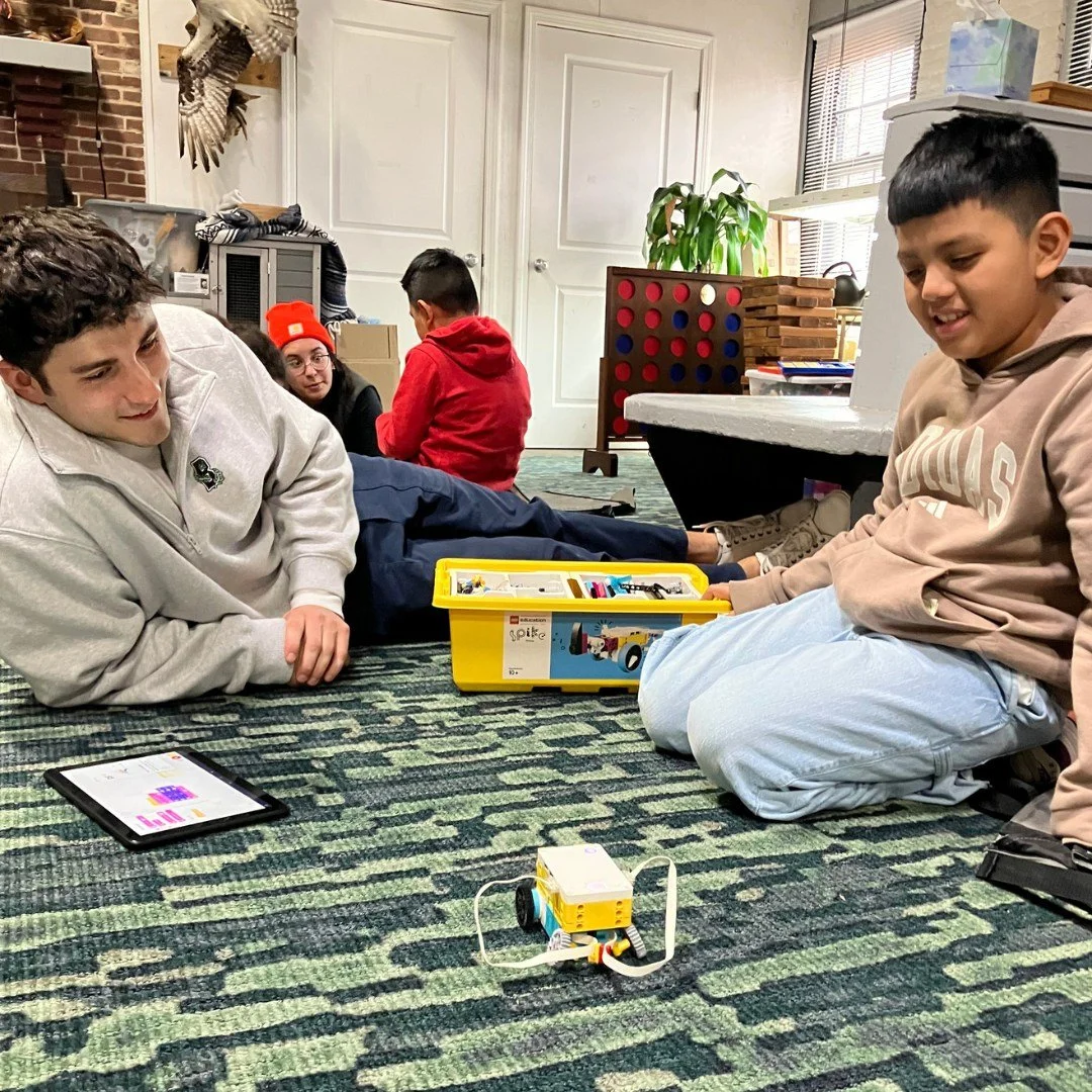 Did you know that throughout our Winter Discoveries Program, participants have had the opportunity to explore LEGO Robotics? 🤖🧱 Using specialized LEGO kits that combine building pieces with motors, sensors, and simple coding software, youth are int