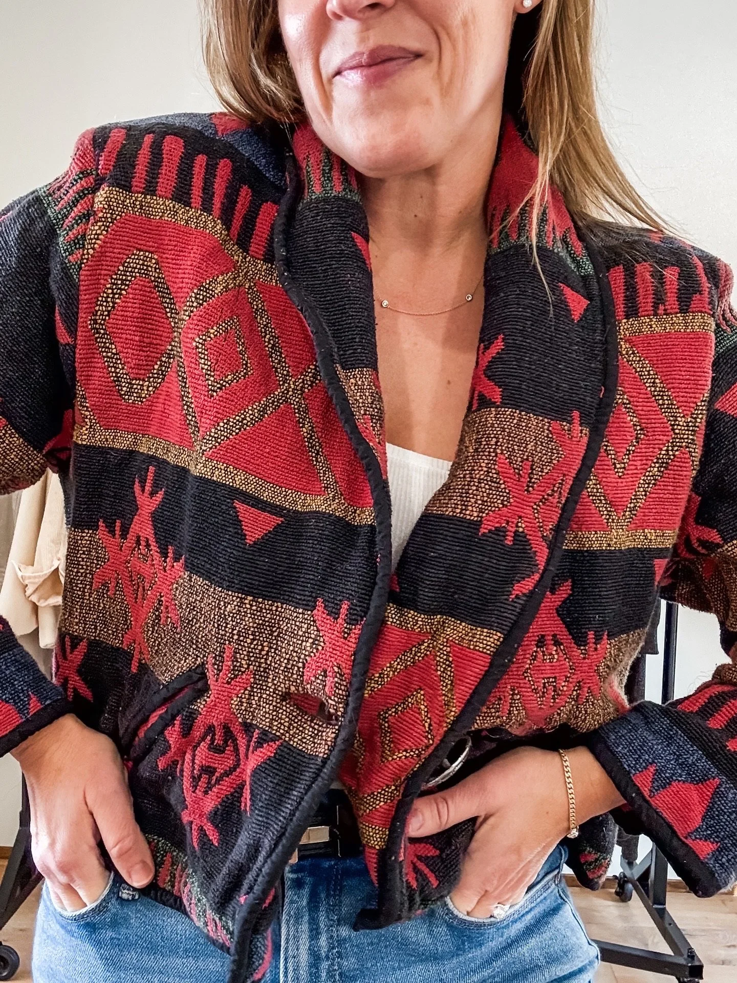 68FE9A24-2758-47F9-AAC4-912733A109C5 2 - Christine Congdon.jpg