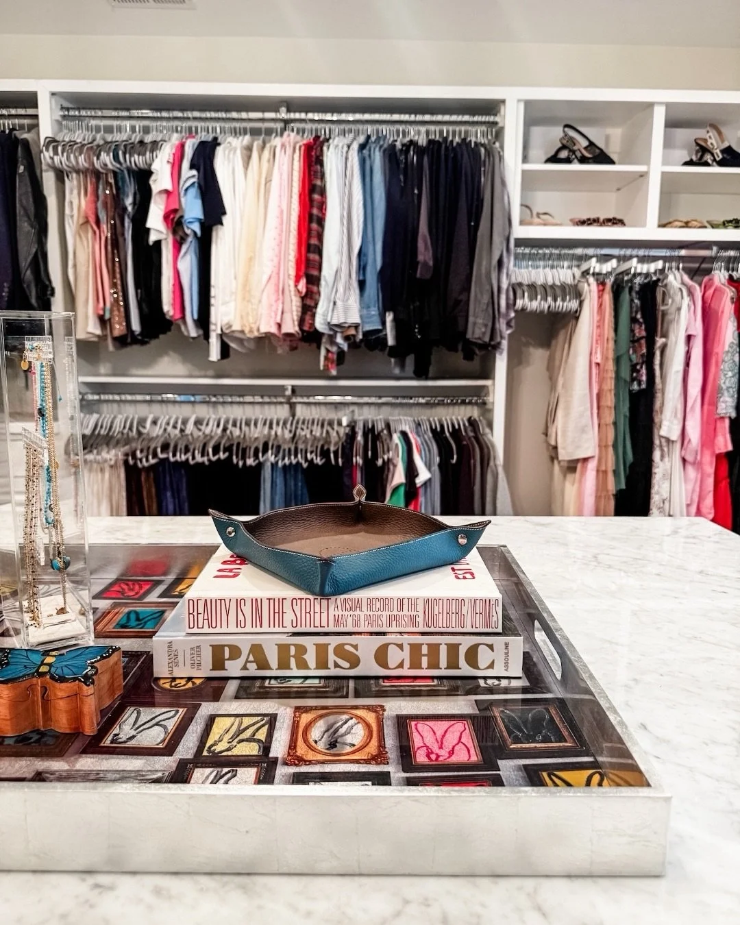 Cheers to another move for clients we just adore!! We had the opportunity to partner with @pinkzebramoving_carmel, who knocked the packing and moving piece out of the park.

Then it was time for our team to roll up our sleeves and do what we do best.