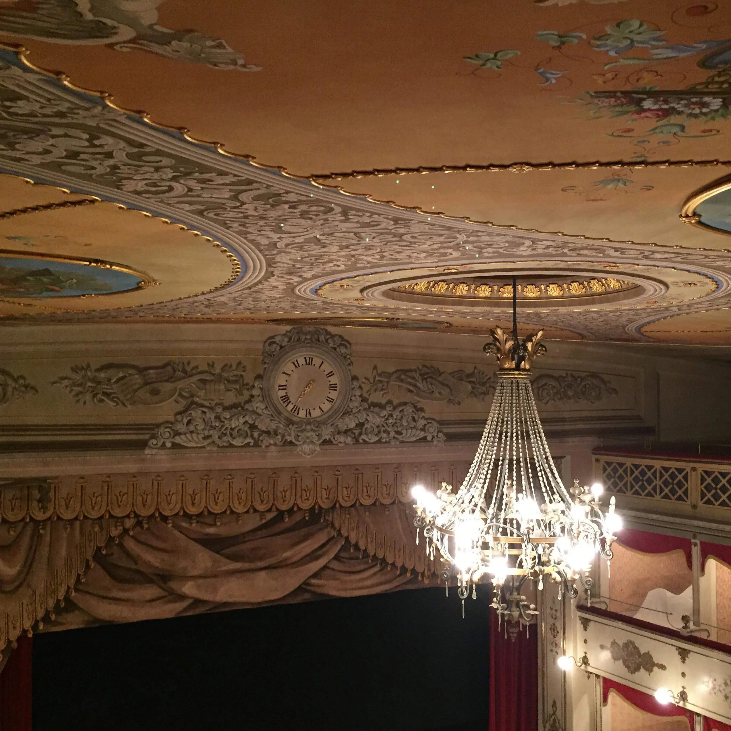 teatro-bramante.jpg