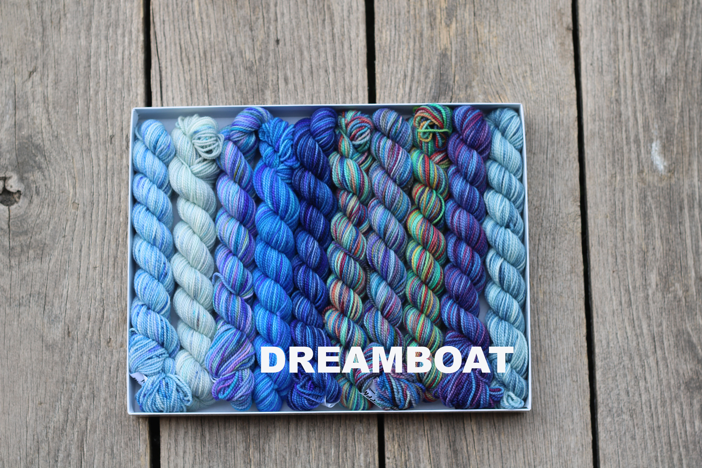 Box Dreamboat 0681 300 copy.jpg