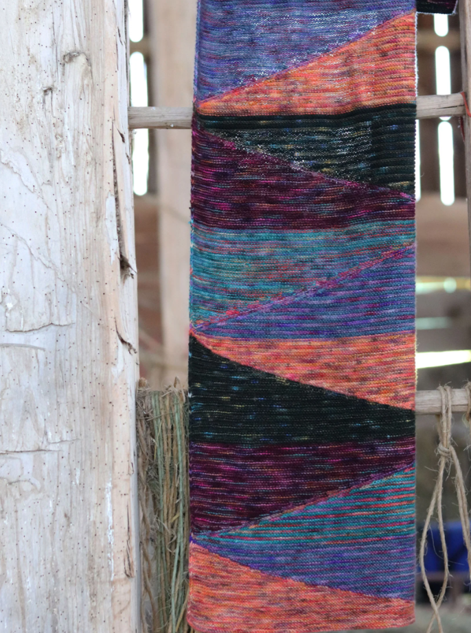 Tri-shawl