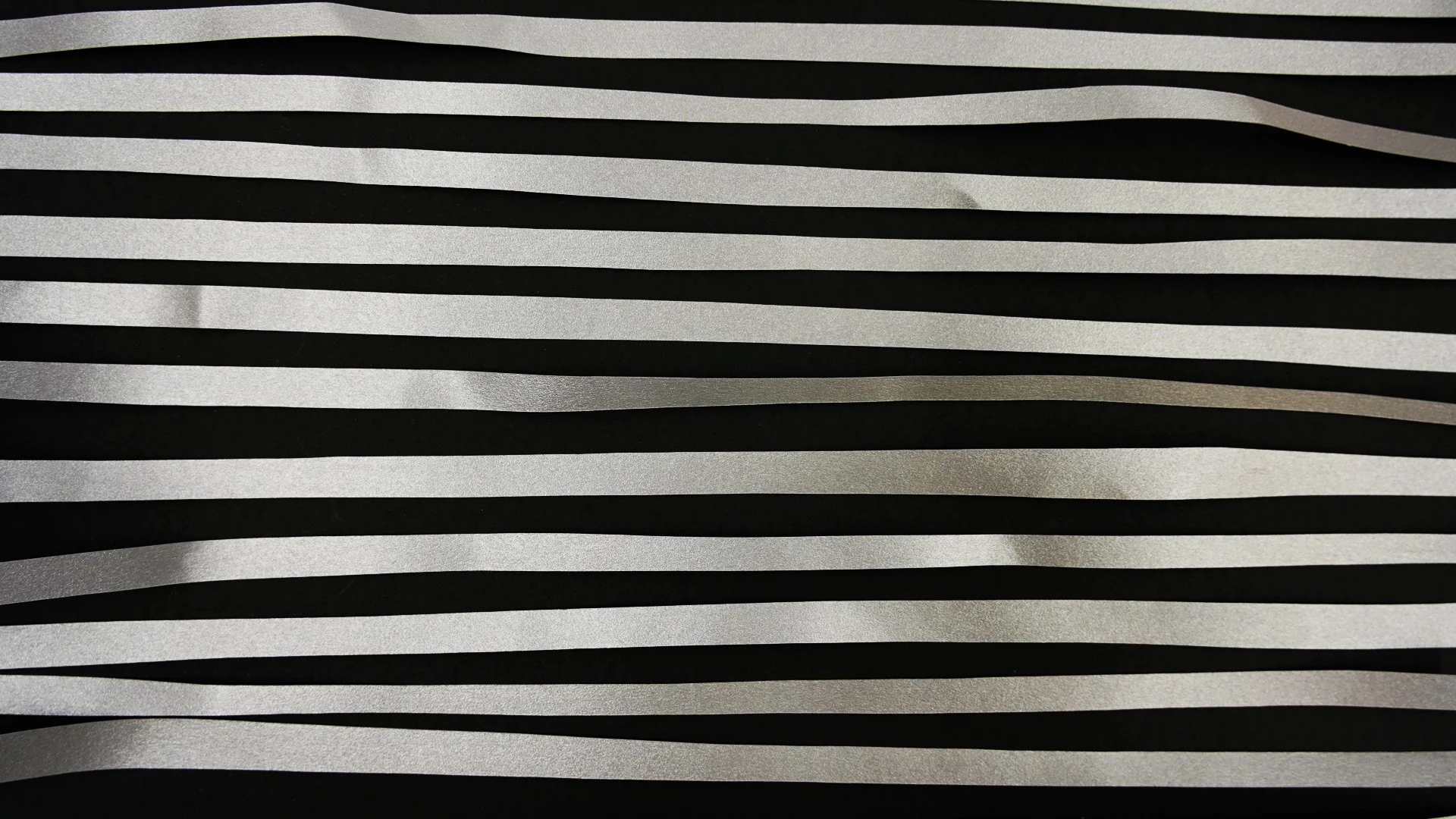 GRAVITY 1920X1080_00002.jpg