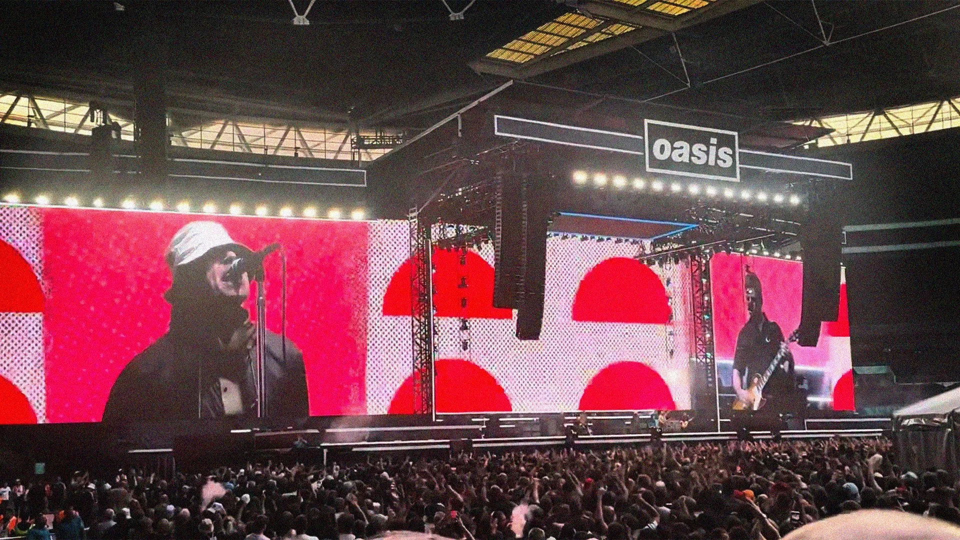 OASIS: SOME MIGHT SAY
concert visuals