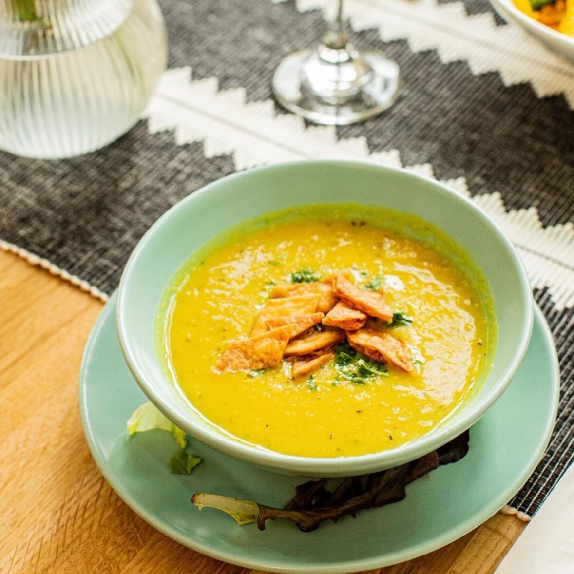 Nothing beats a bowl of hot soup on a chilly day! 🌧 

Warm up with us and indulge in the comforting flavors of our Crushed Red Lentil Soup! 

A blend of red lentils, onions and spices served with pita chips. A great vegan and gluten free (without ch