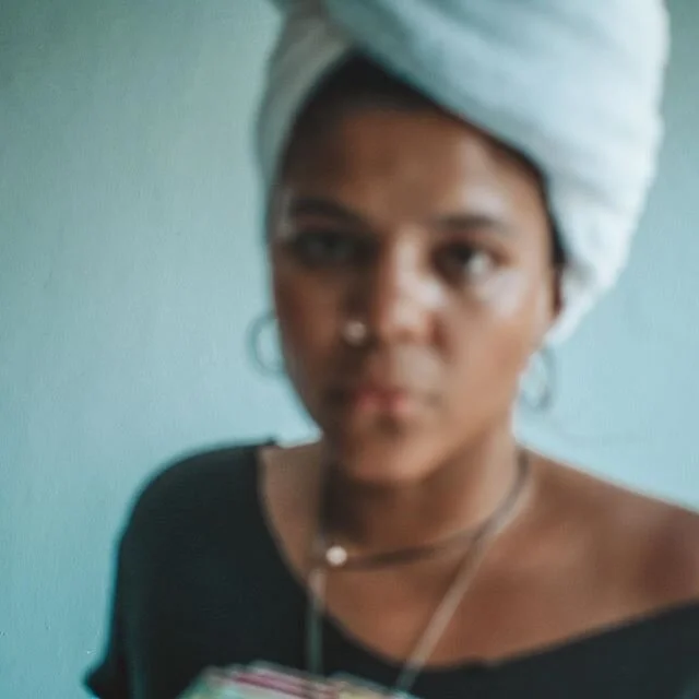 Sunday Mood: When it&rsquo;s 8pm and you aren&rsquo;t sure if that means &ldquo;bed time, tomorrow&lsquo;s Monday&rdquo; or &ldquo;Netflix marathon time, tomorrow&rsquo;s Monday.&rdquo; And that 🍷 you had at 11am is making it all the more confusing 