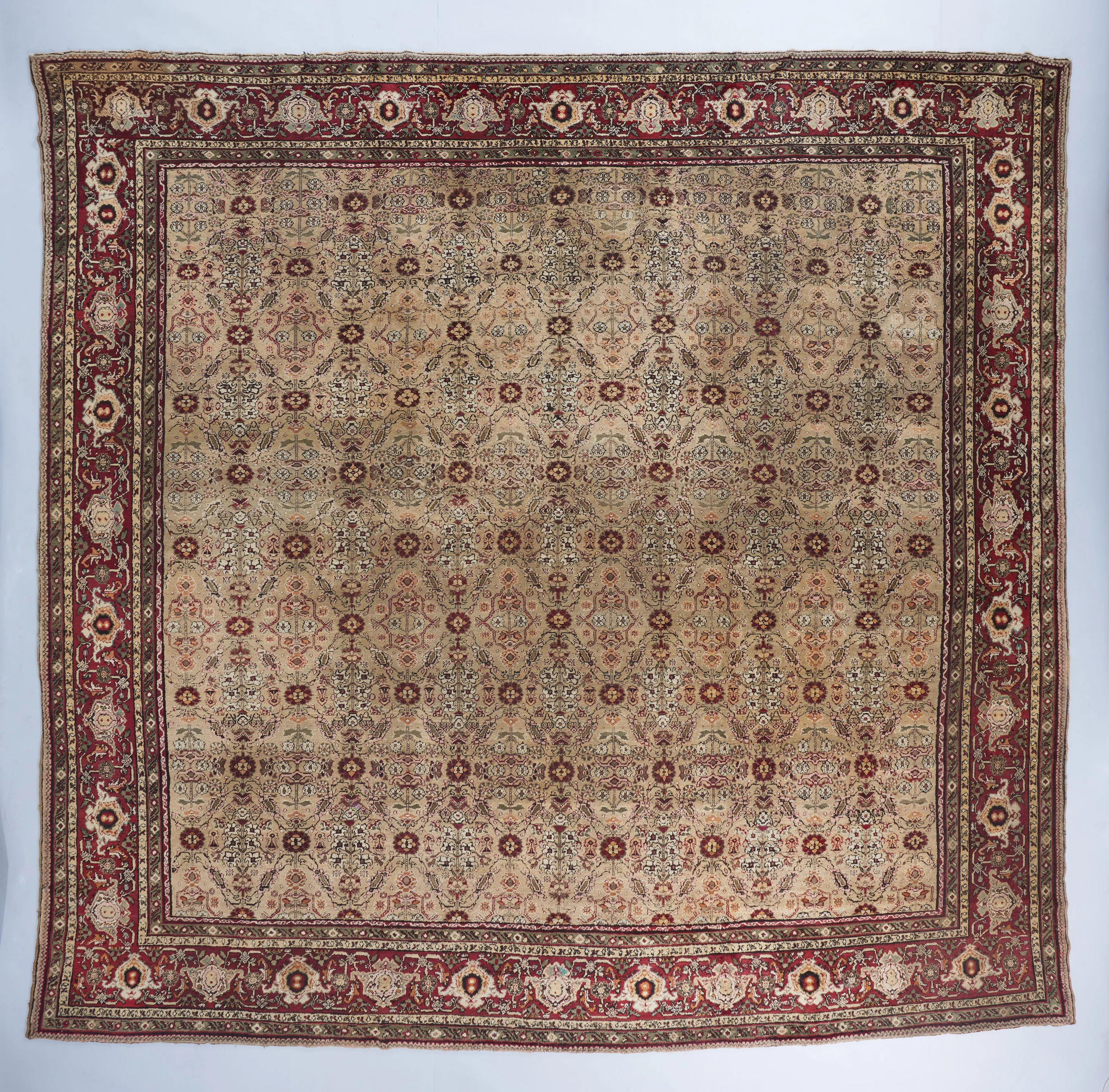 Beige ground square Agra carpet