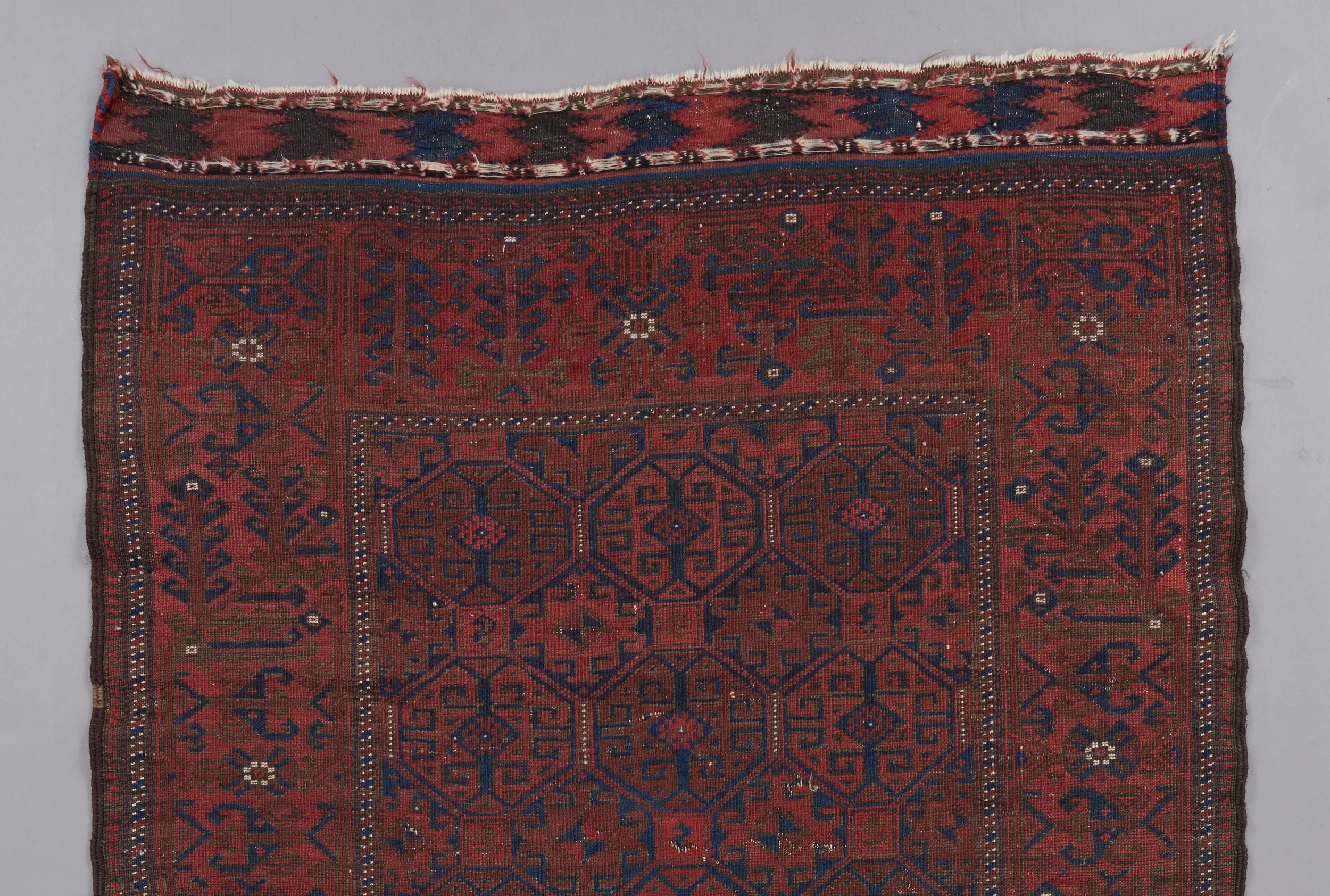 Baluch rug — b bolour