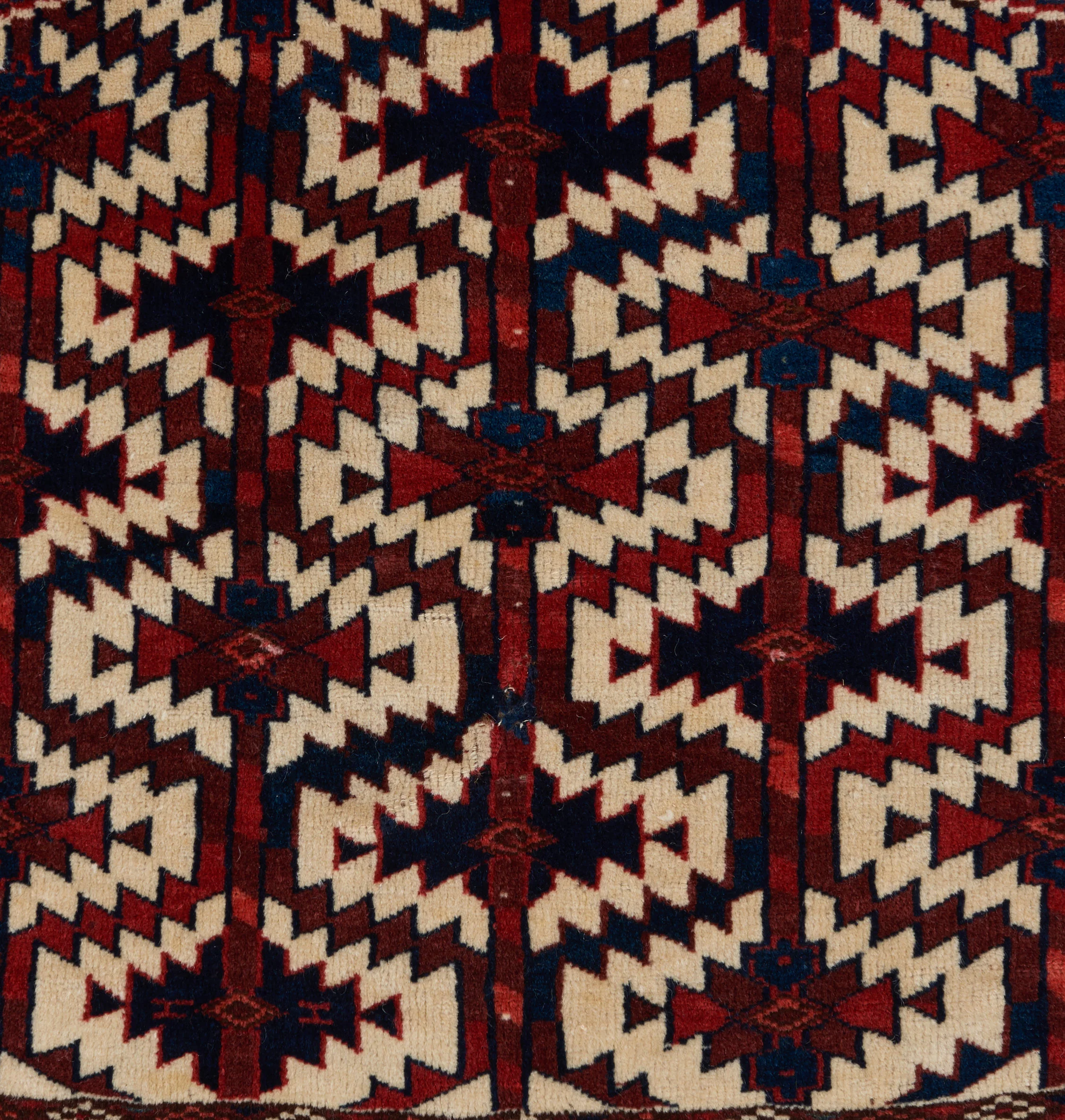 Yomut Asmalyk 1202 3'10%22 x 2'3%22 2.jpg