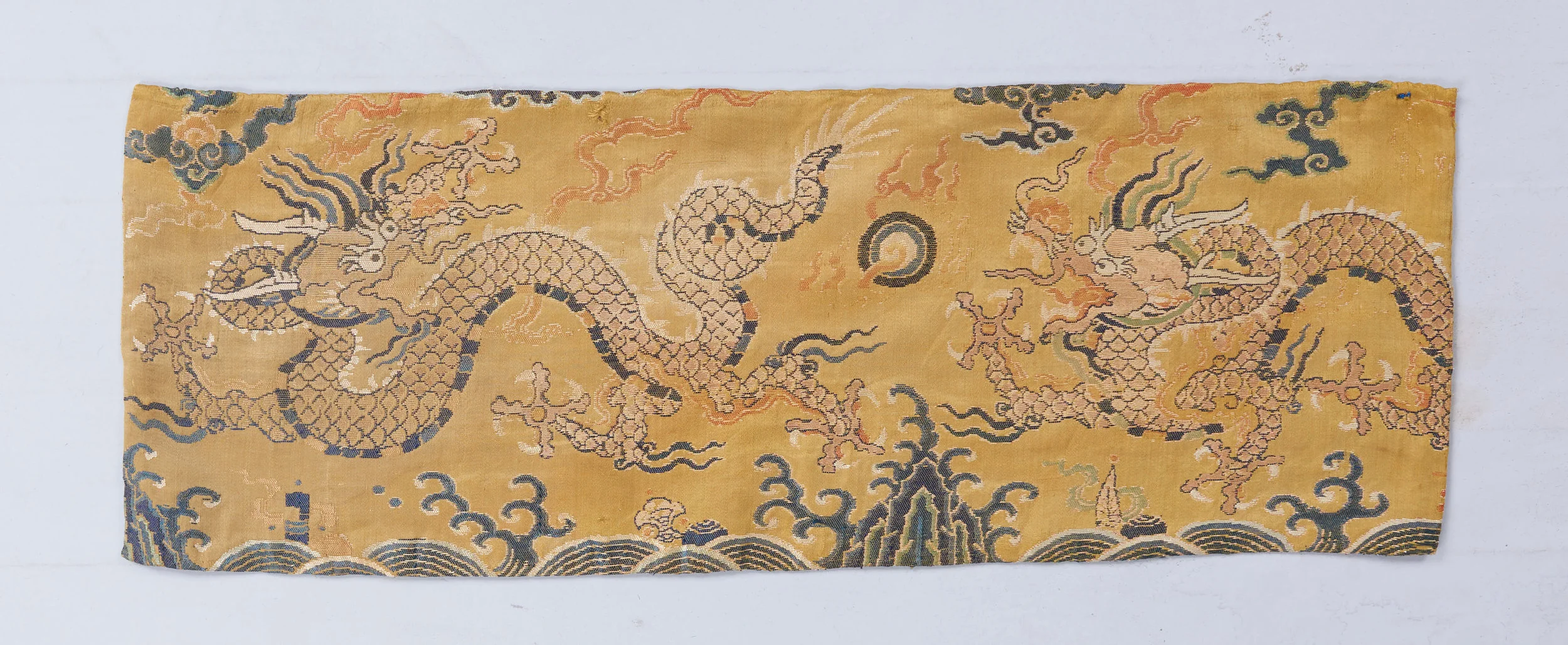17th century Ming or early Qing dragon textile fragment — b bolour