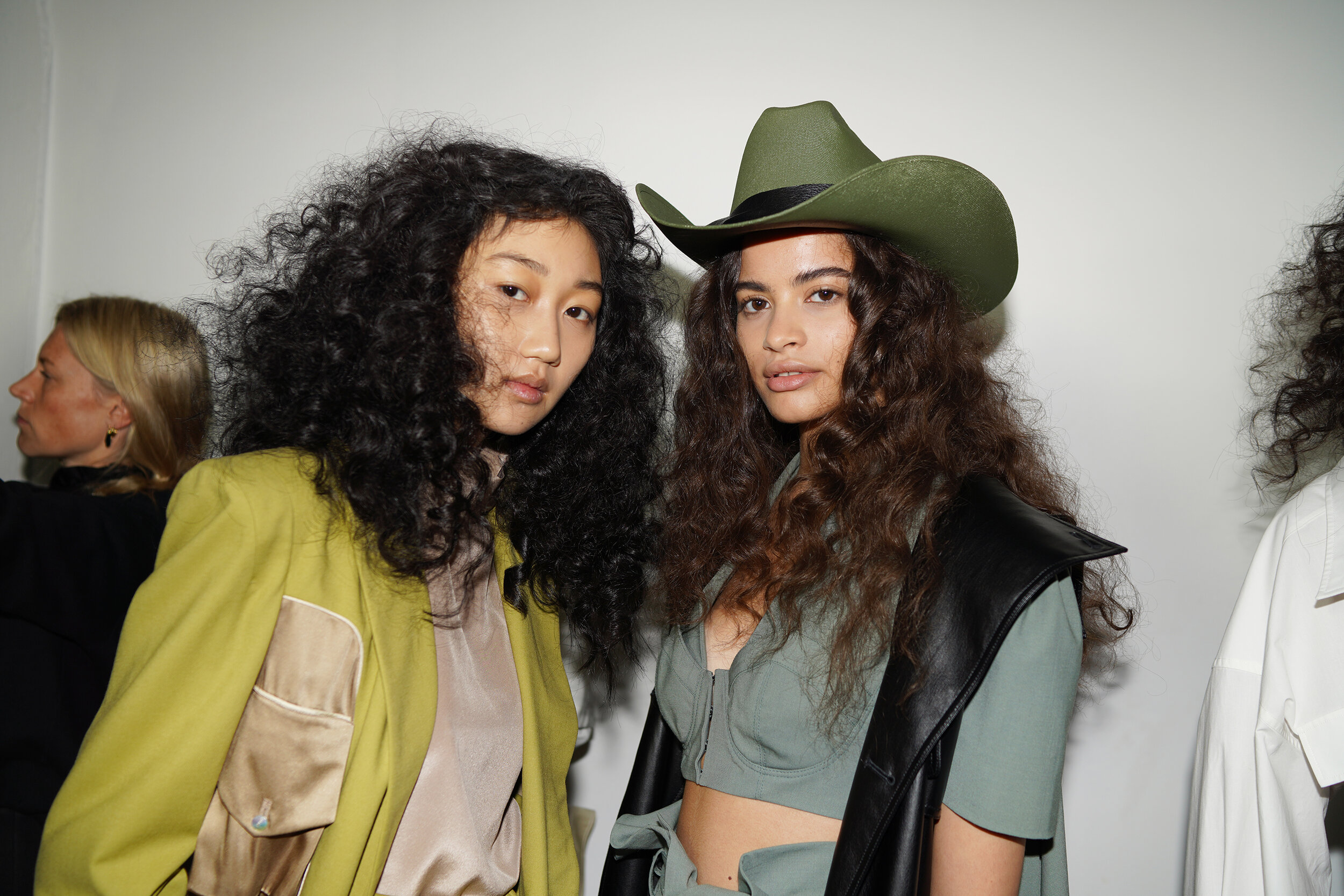 YCH_SS20_FIRSTLOOKS_004SMALL.jpg