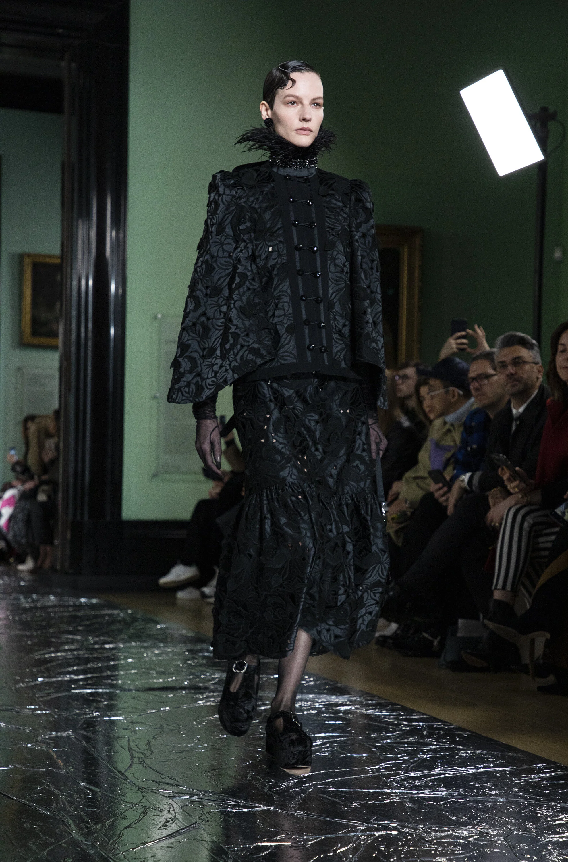ERDEM_LFW_AW20_CATWALK_003_SMALL.jpg