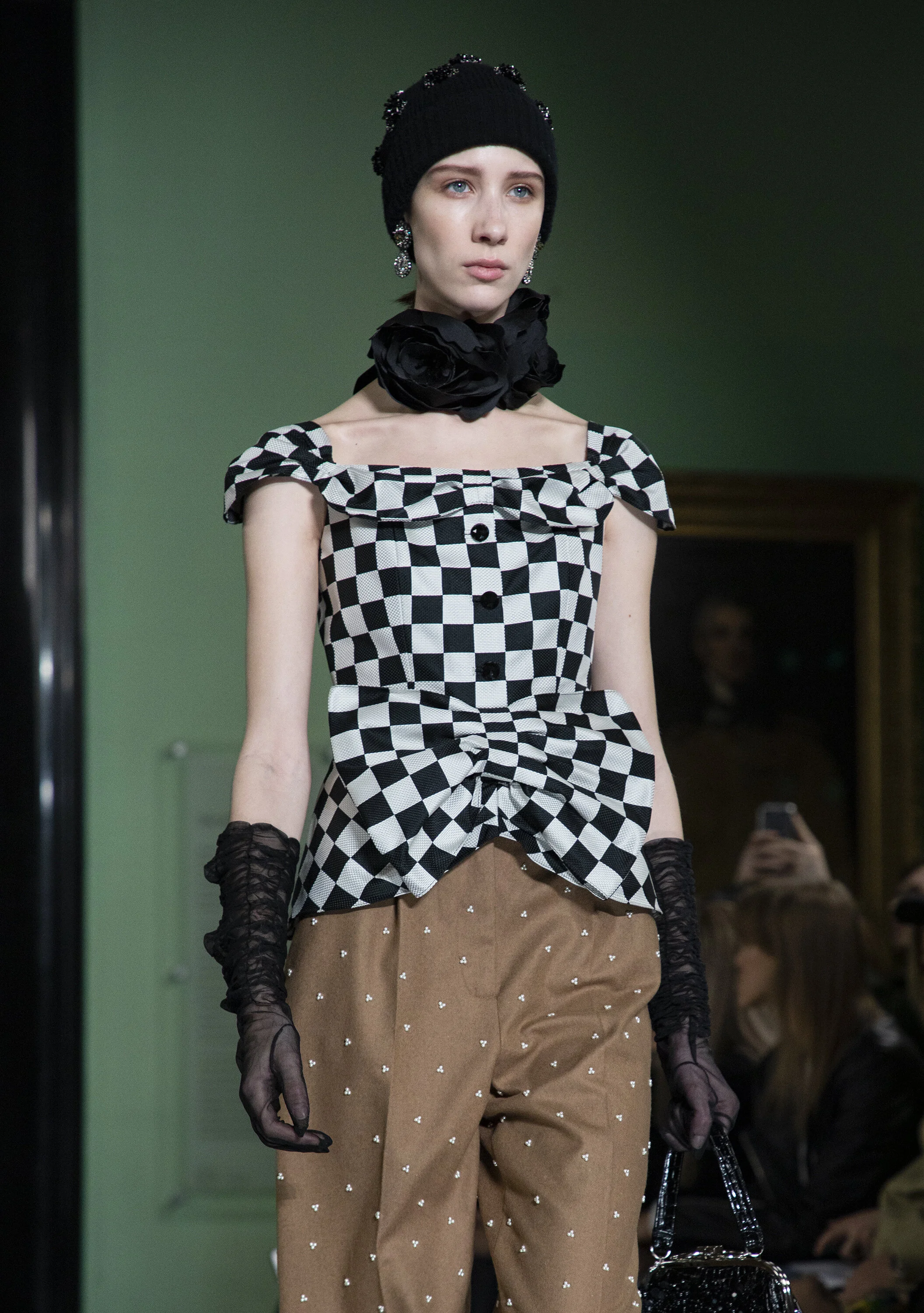 ERDEM_AW20_LFW_C_006_SMALL.jpg