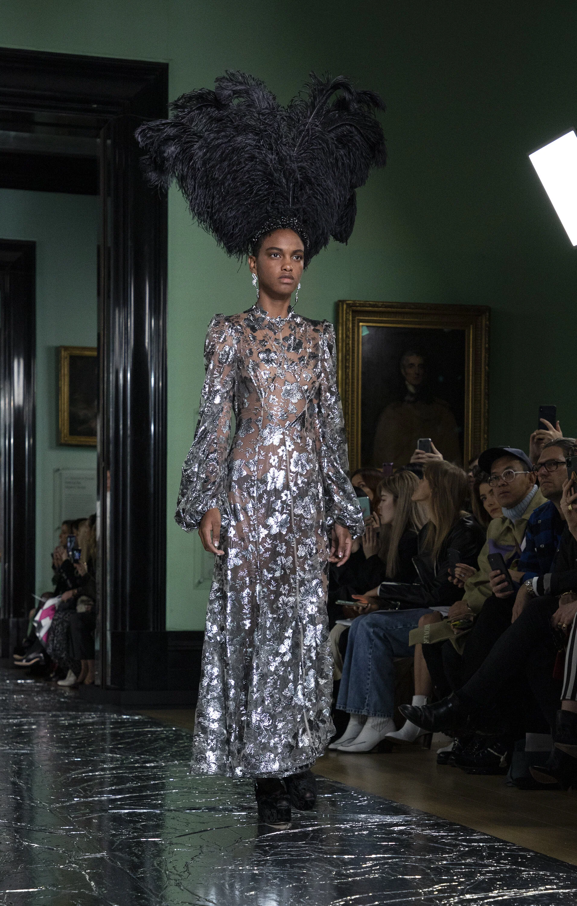 ERDEM_AW20_LFW_C_0011_SMALL.jpg