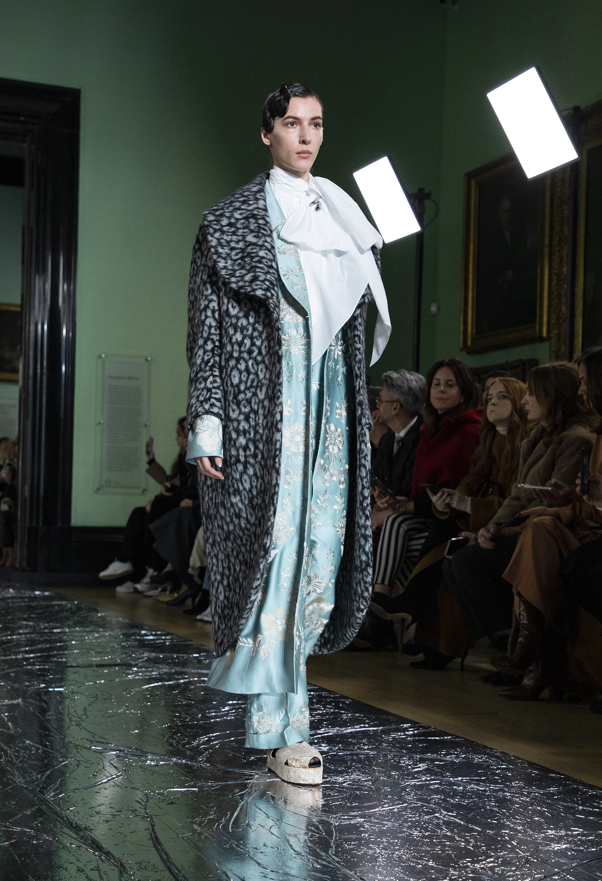 ERDEM_AW20_LFW_C_0012_SMALL.jpg
