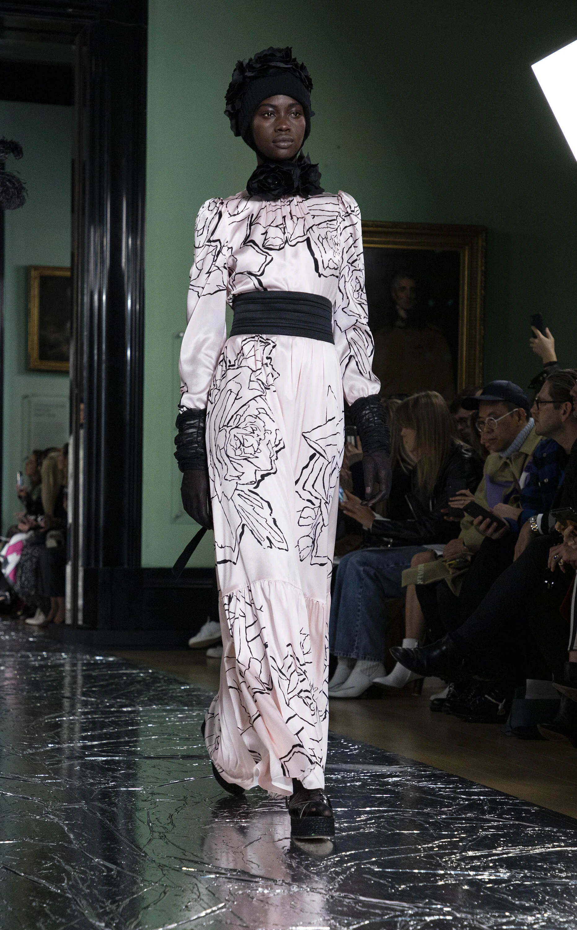 ERDEM_AW20_LFW_C_023_SMALL.jpg
