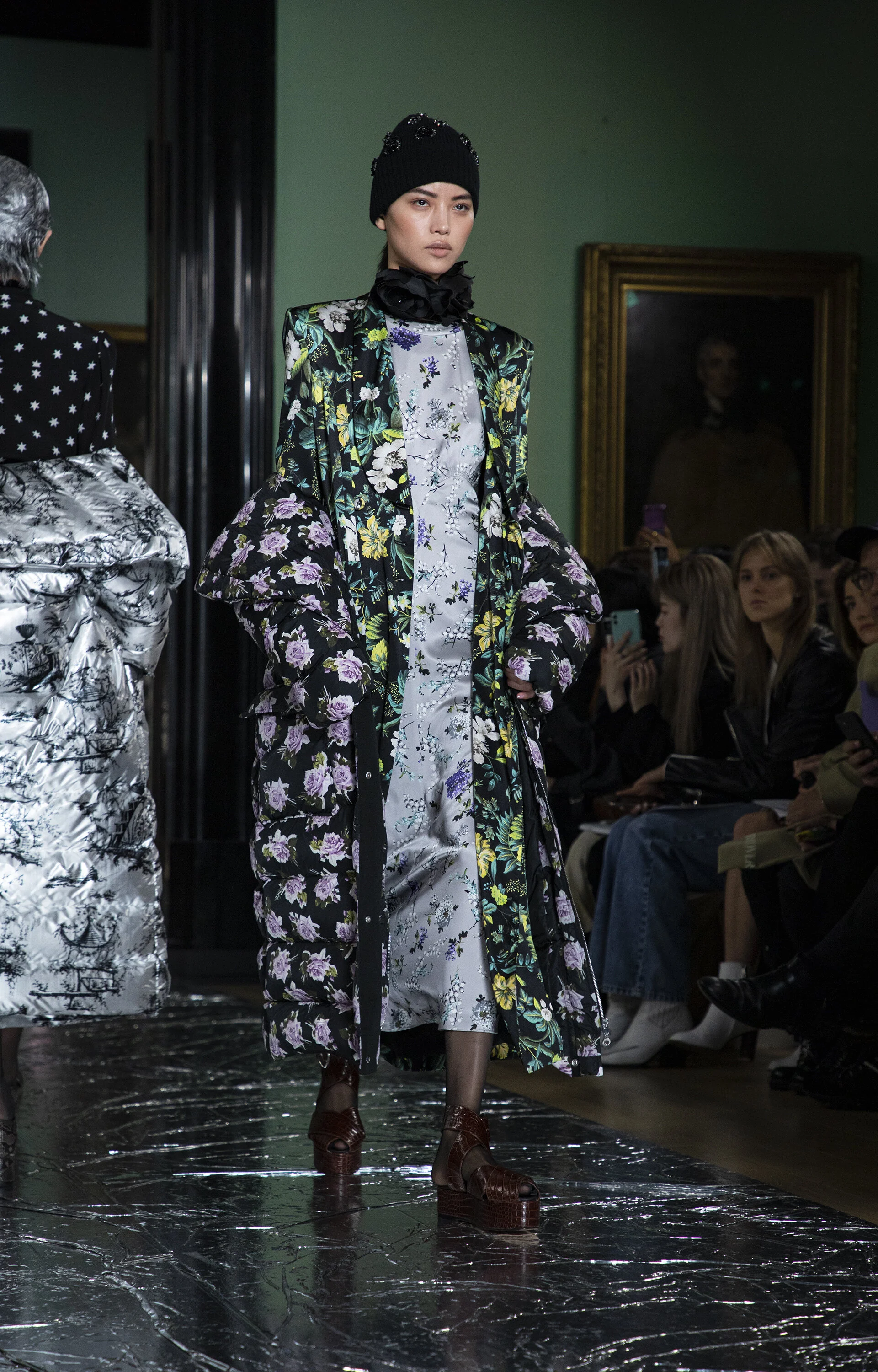 ERDEM_AW20_LFW_C_027.jpg