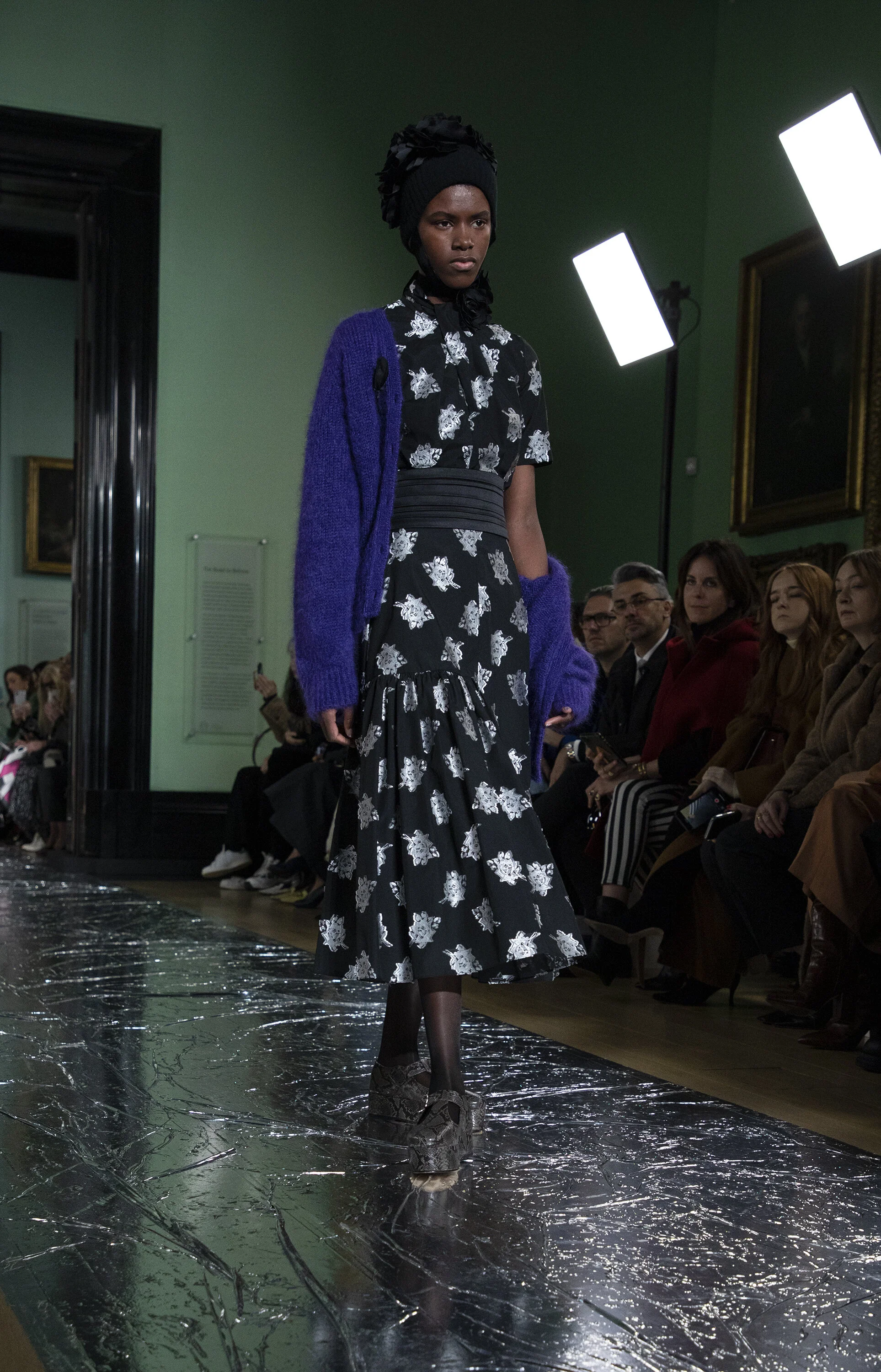 ERDEM_AW20_LFW_C_031_SMALL.jpg