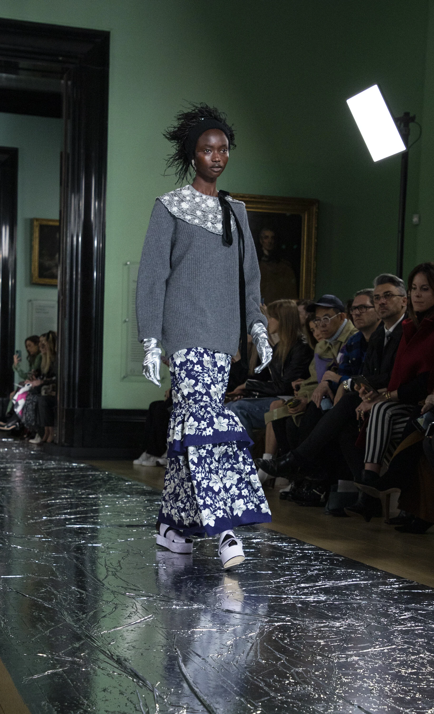 ERDEM_AW20_LFW_C_033_small.jpg