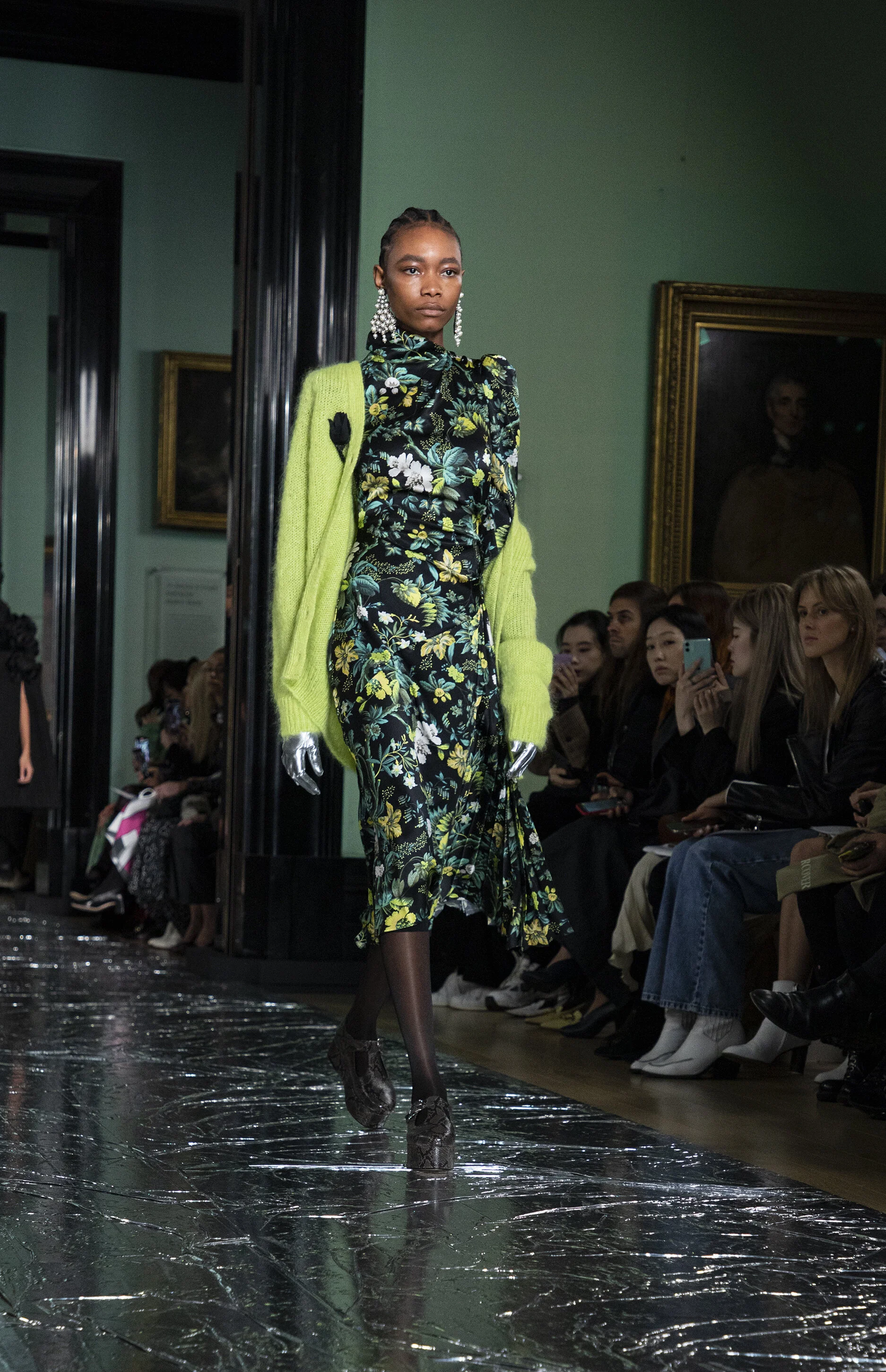 ERDEM_AW20_LFW_C_038_SMALL.jpg