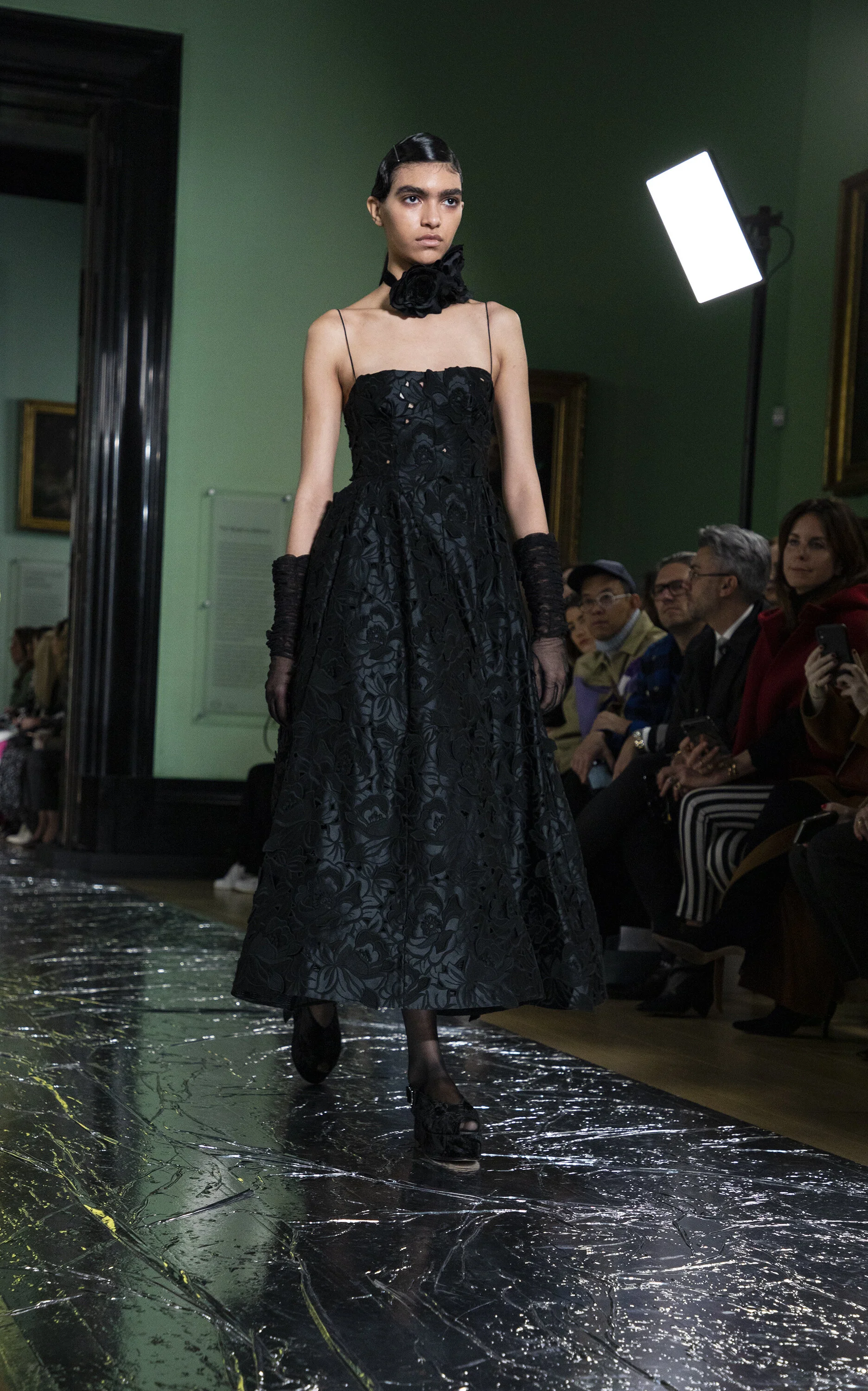 ERDEM_AW20_LFW_C_041_SMALL.jpg