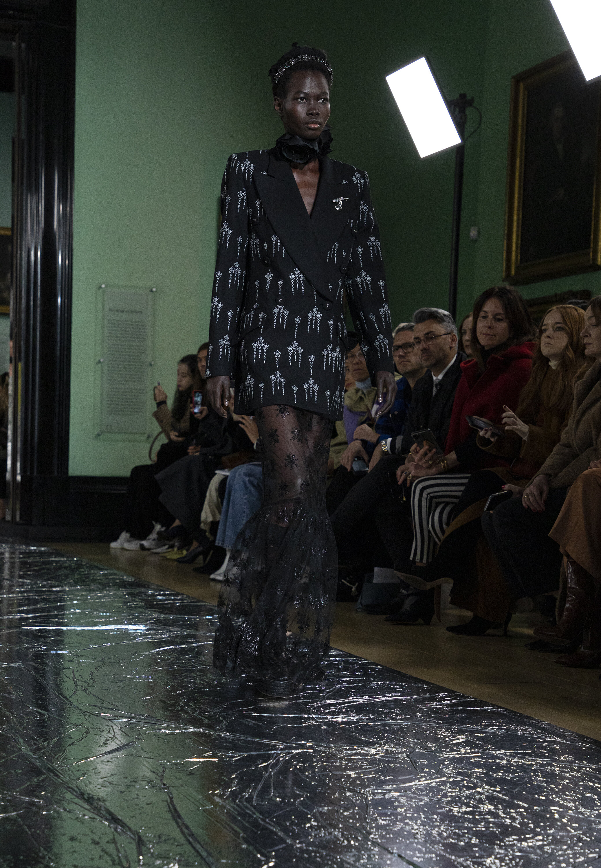 ERDEM_AW20_LFW_C_042_SMALL.jpg