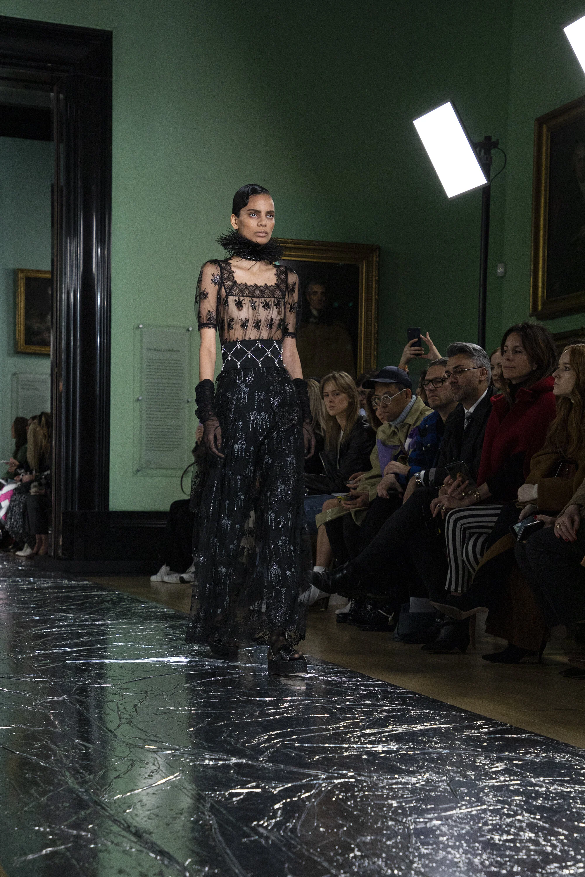 ERDEM_AW20_LFW_C_044_SMALL.jpg