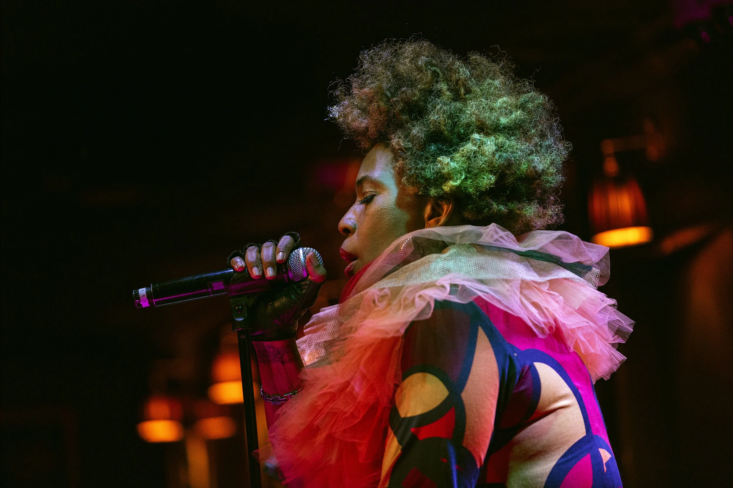 10_11_2022_RONNIE_SCOTTS_MACY_GRAY_008M.jpg