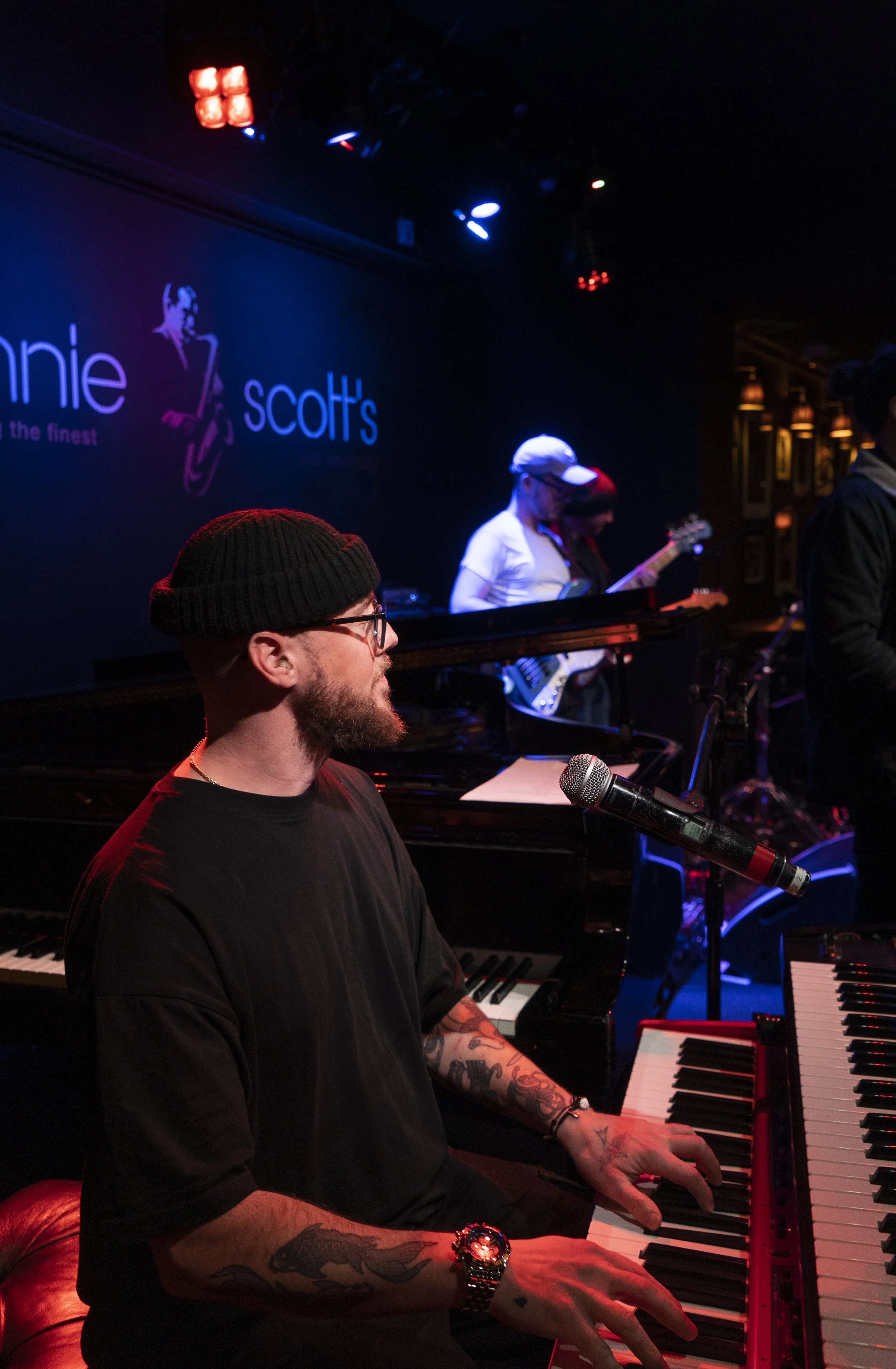 21_12_2022_RONNIE_SCOTTS_OLI_HOWE_1002.jpg