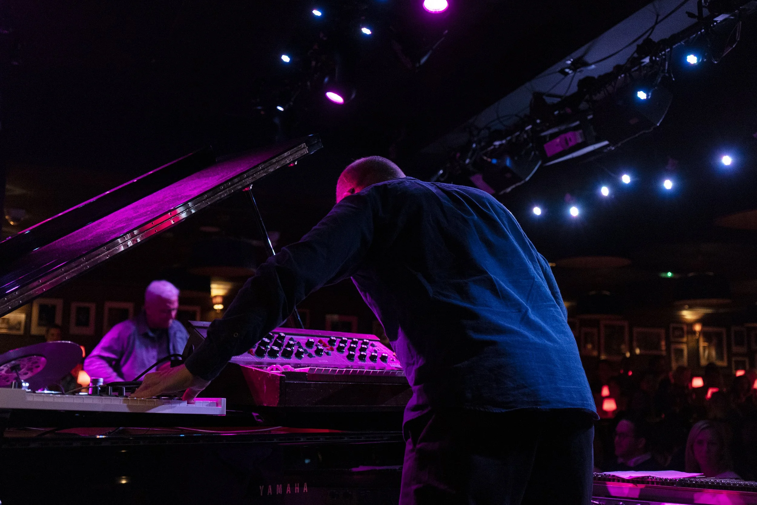 RONNIE_SCOTTS_SHRI_SRIRAM_QUARTET_18_04_23_0012M.jpg