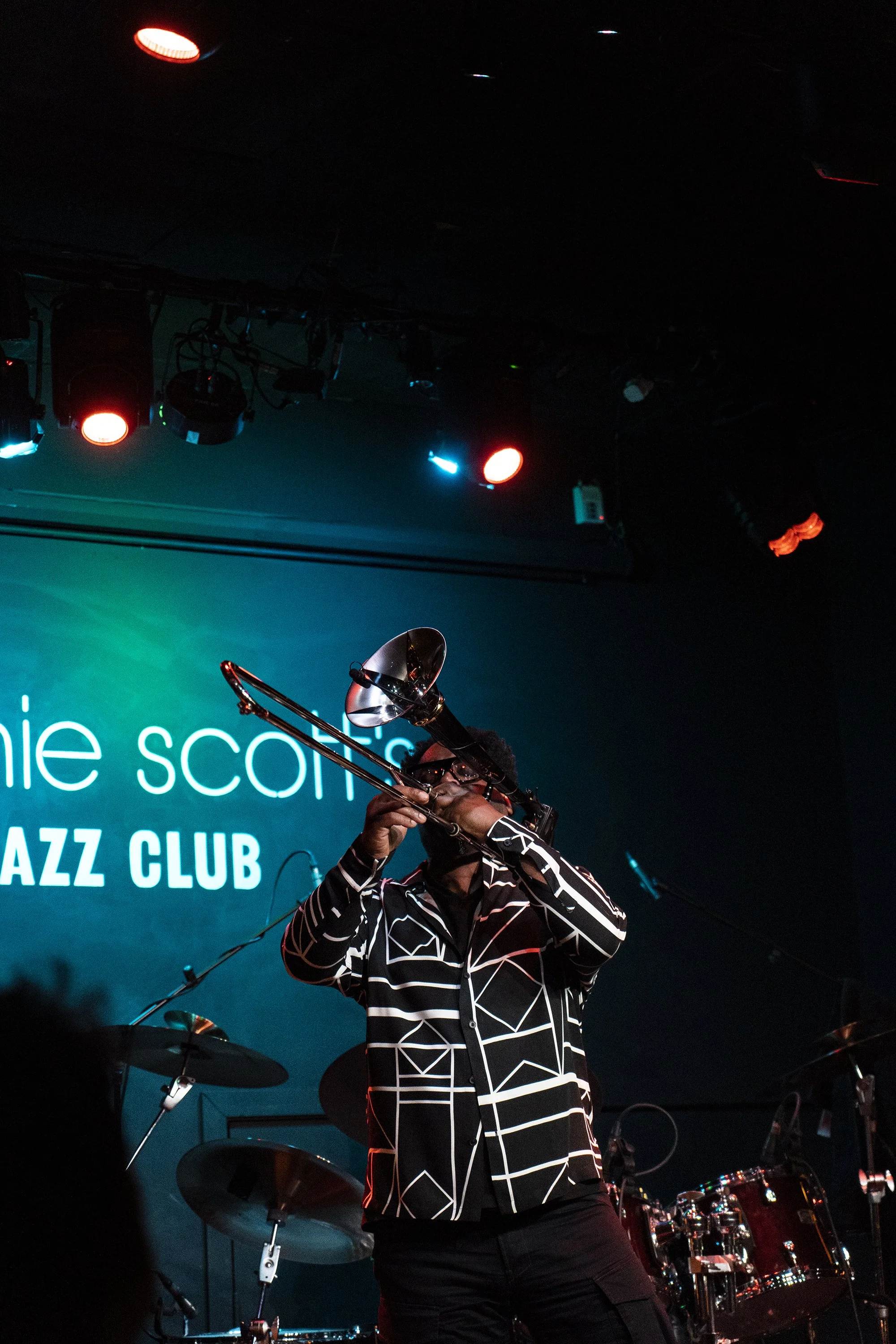 RONNIE_SCOTTS_SHRI_SRIRAM_QUARTET_18_04_23_0019m.jpg
