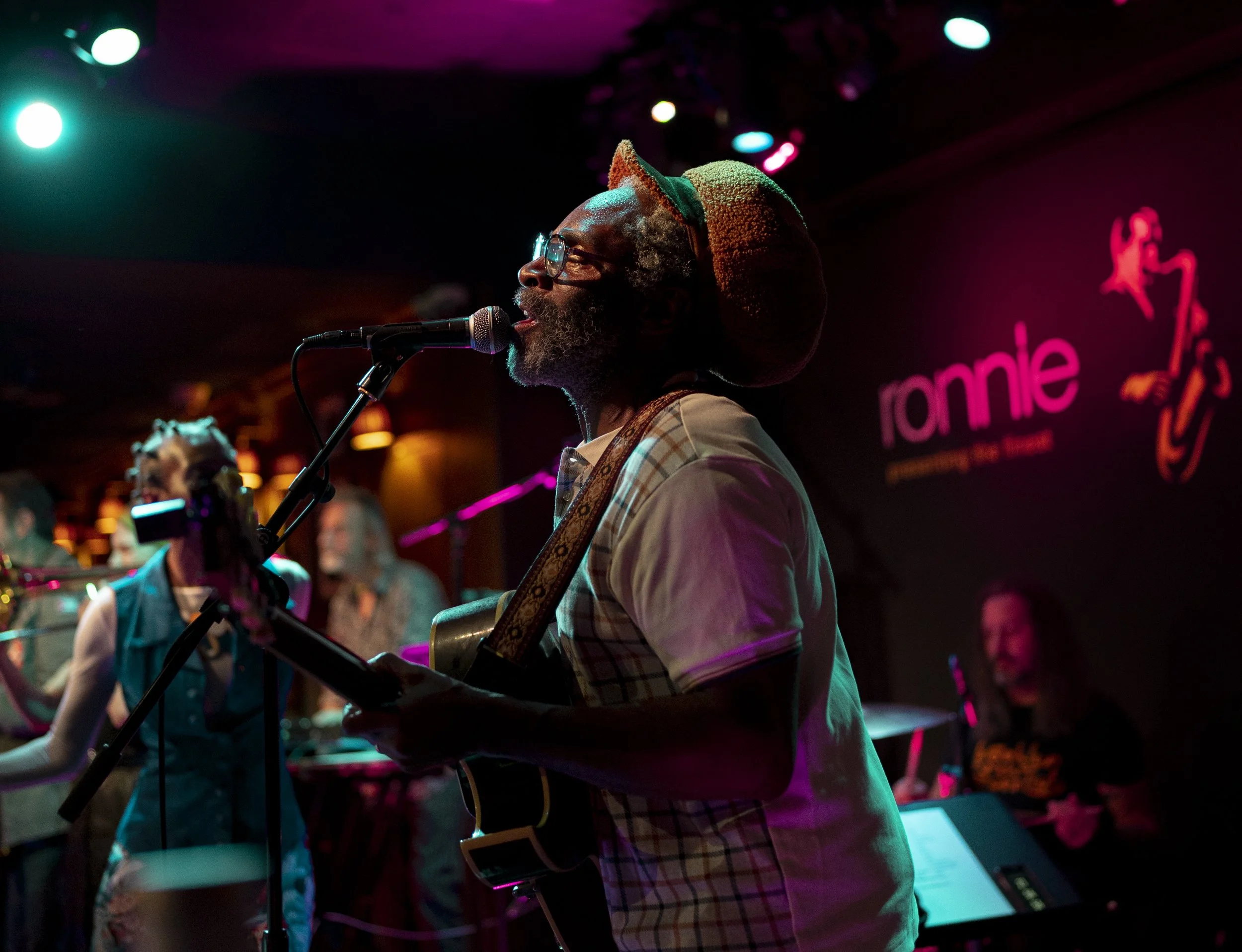 28_10_2022_RONNIE_SCOTTS_BROOKLYN_FUNK_ESSENTIALS_007gpCROPP.jpg