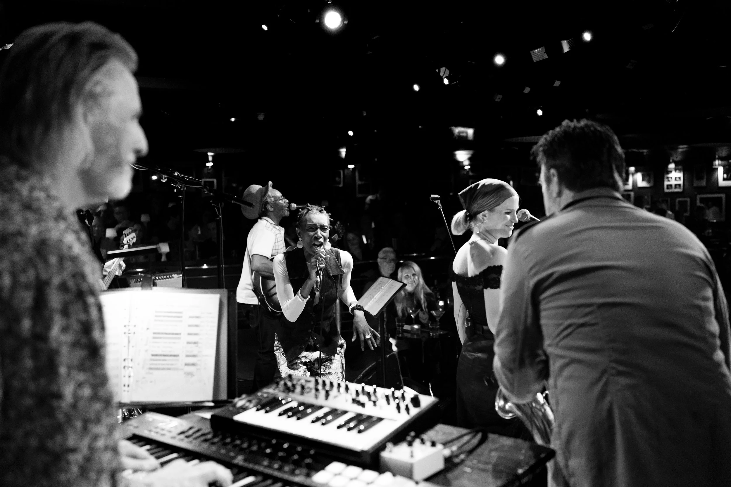 28_10_2022_RONNIE_SCOTTS_BROOKLYN_FUNK_ESSENTIALS_0012.jpg