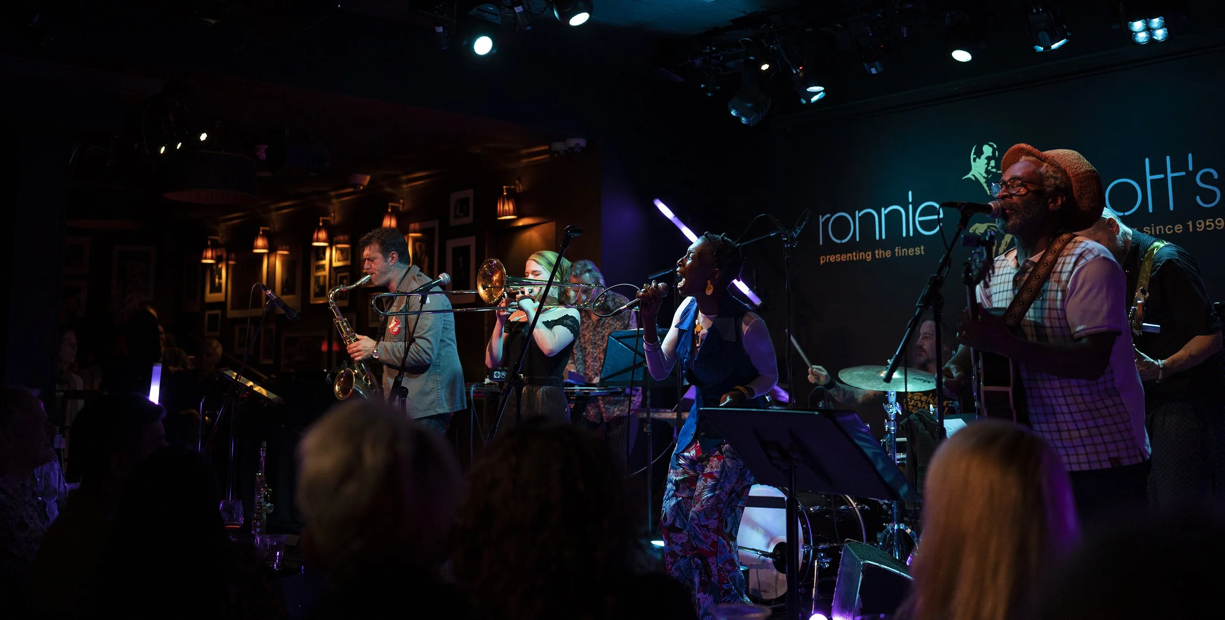 28_10_2022_RONNIE_SCOTTS_BROOKLYN_FUNK_ESSENTIALS_0014M.jpg