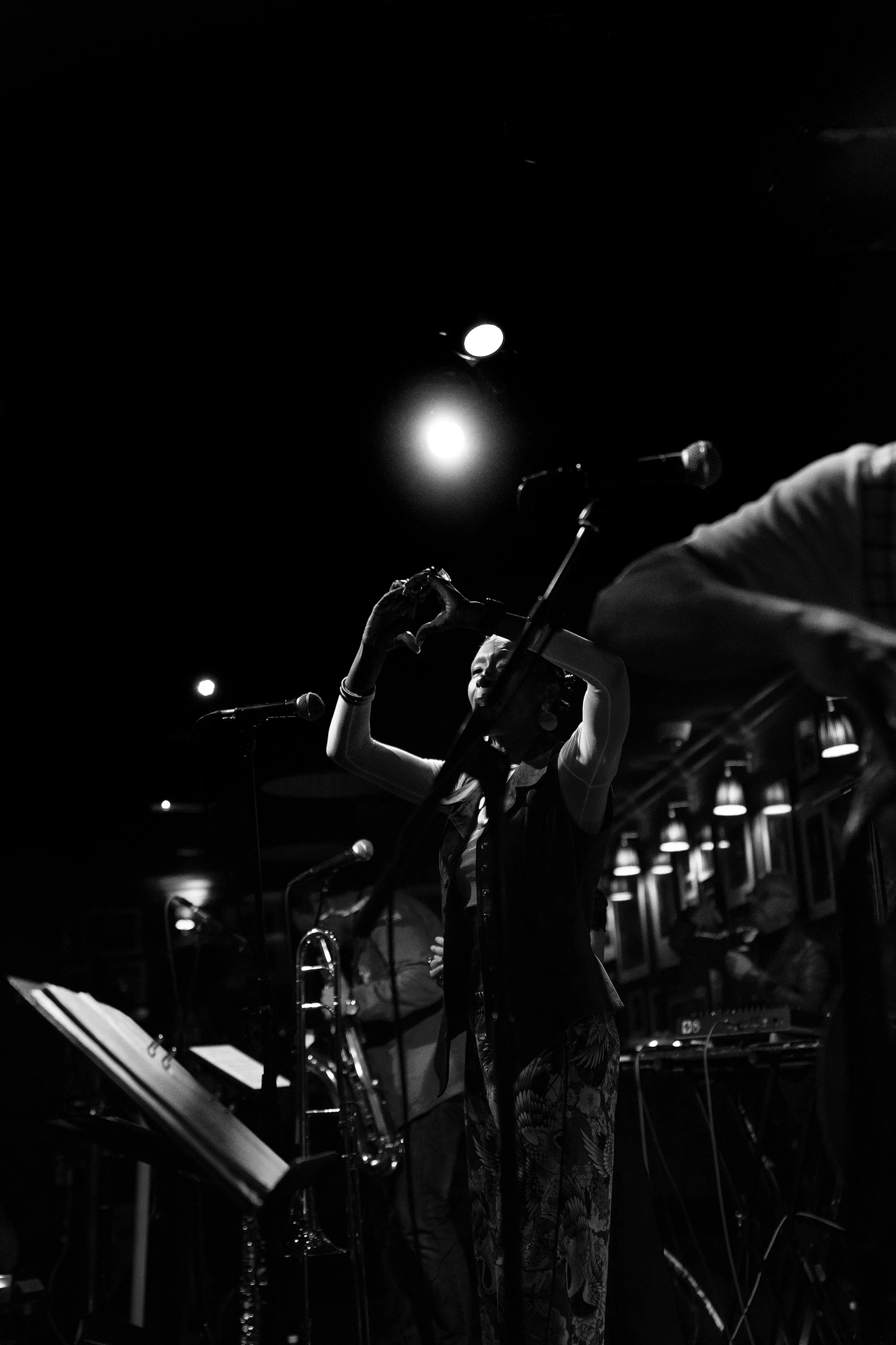 28_10_2022_RONNIE_SCOTTS_BROOKLYN_FUNK_ESSENTIALS_0024M.jpg