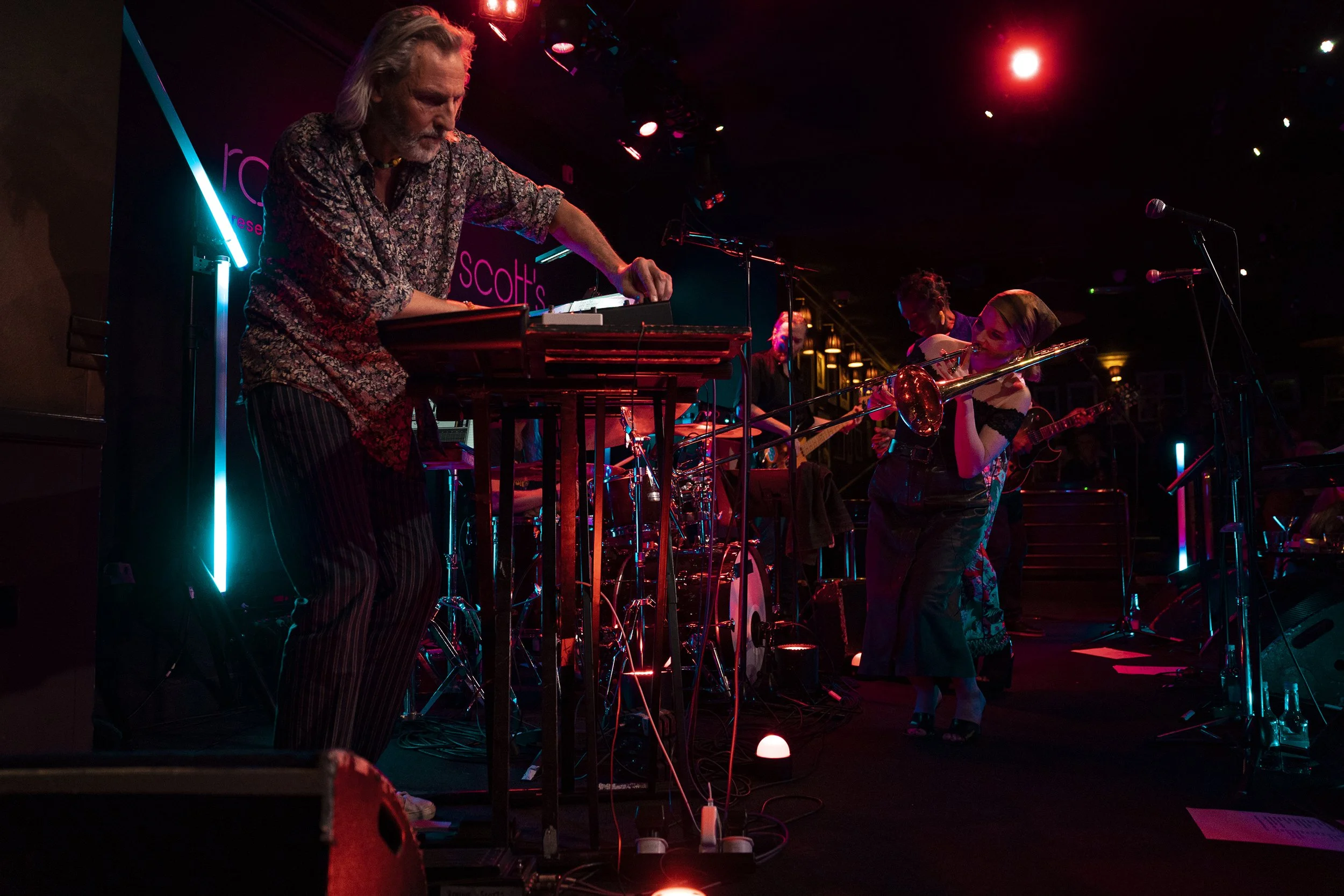 28_10_2022_RONNIE_SCOTTS_BROOKLYN_FUNK_ESSENTIALS_0018M.jpg