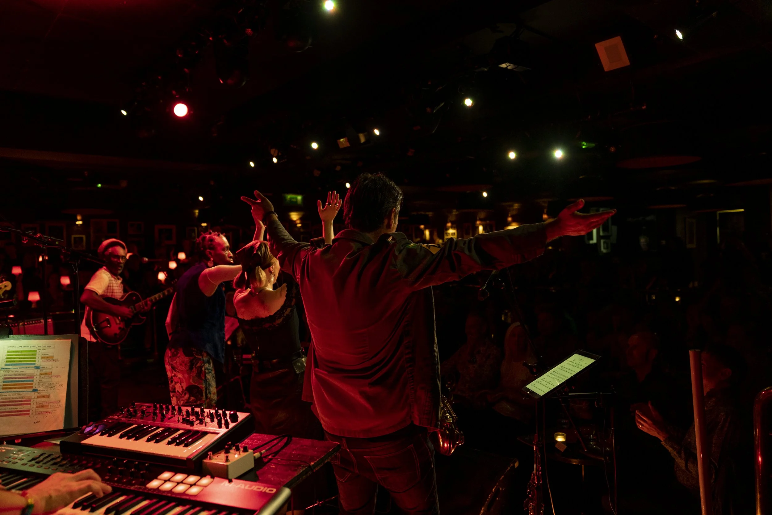 28_10_2022_RONNIE_SCOTTS_BROOKLYN_FUNK_ESSENTIALS_0019.jpg