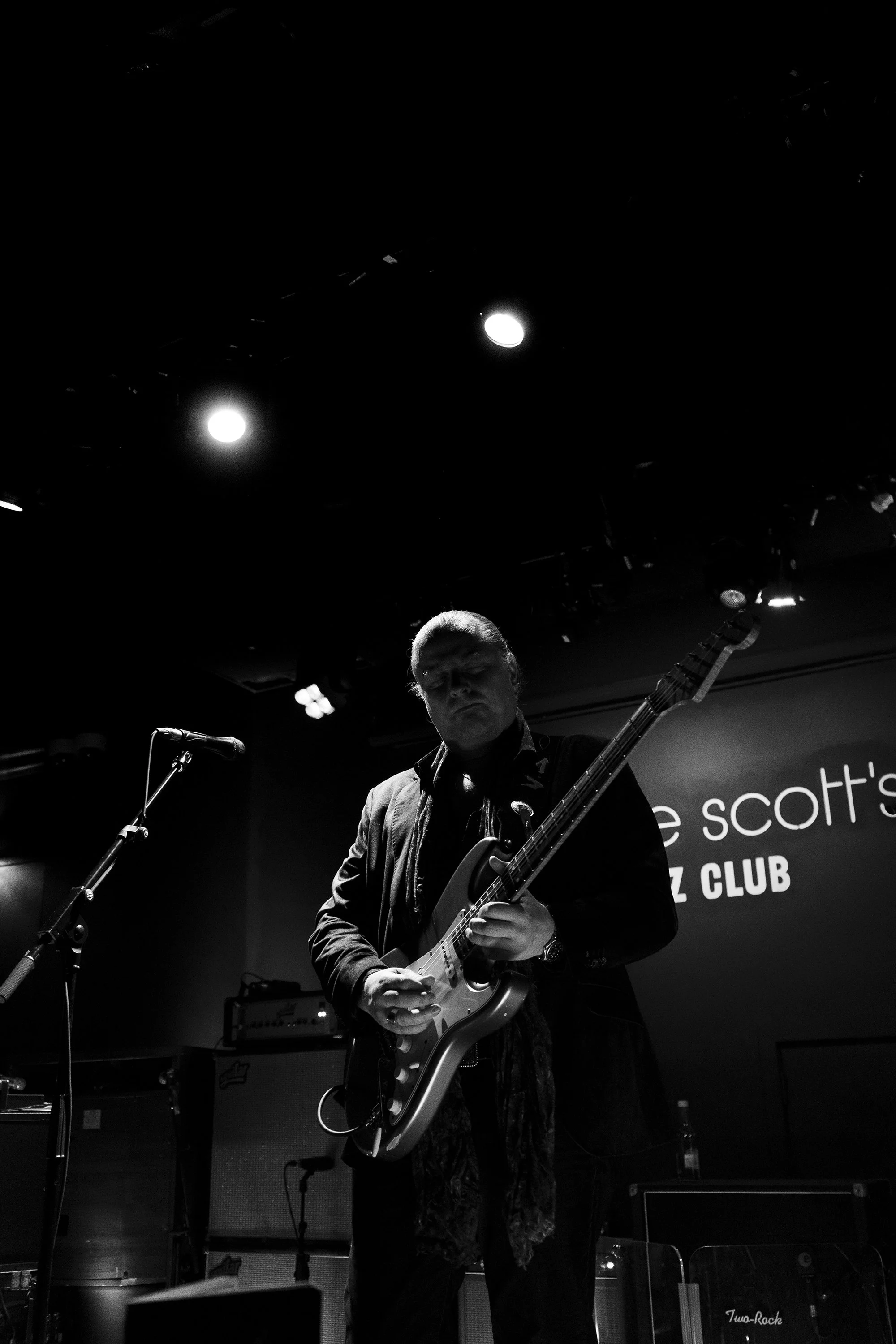 RONNIE_SCOTTS_05-05-23_MATT_SCHOFIELD_100M.jpg