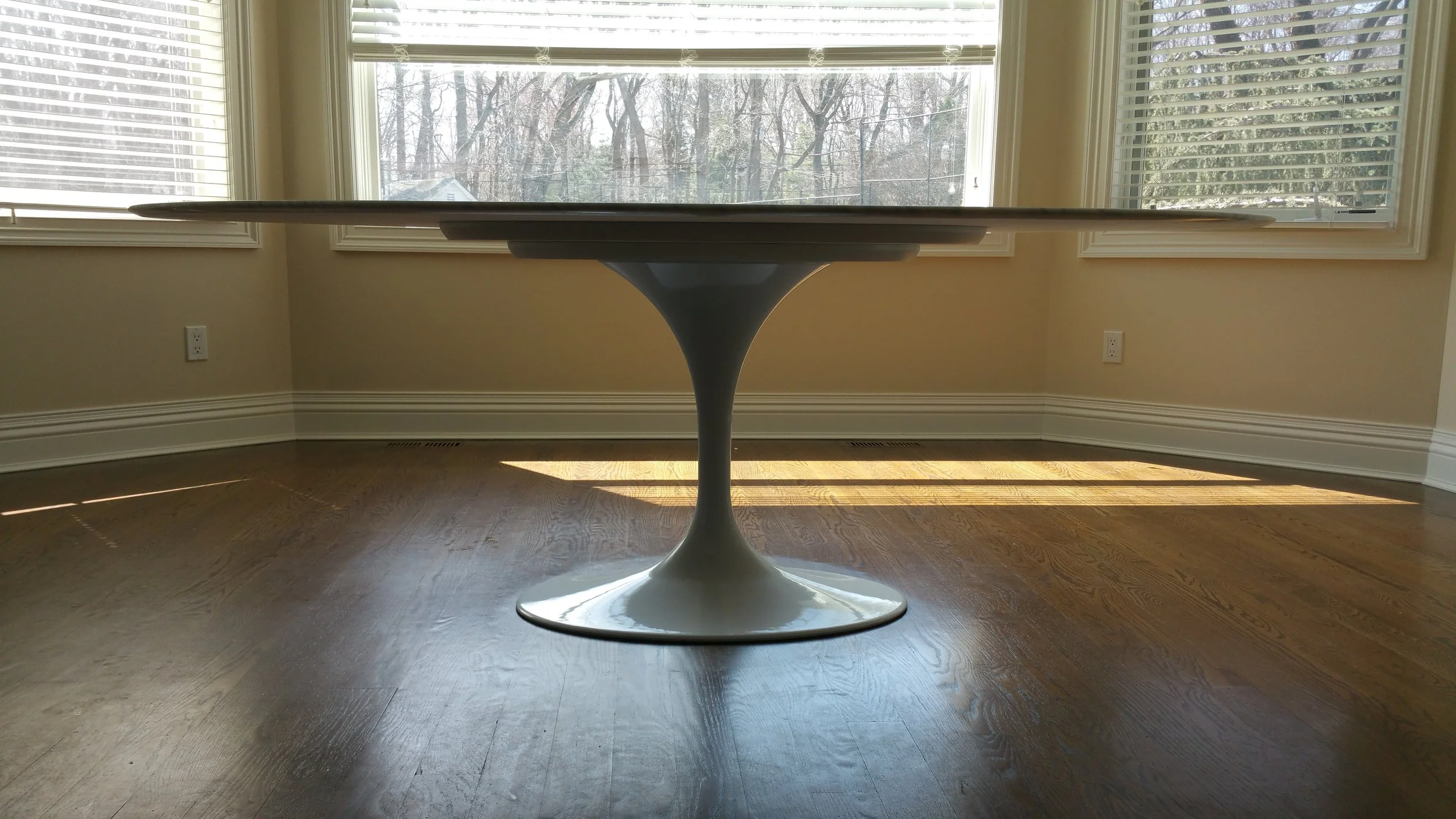 Oval Saarinen Tulip Style Marble Dining table — fabulous and modern