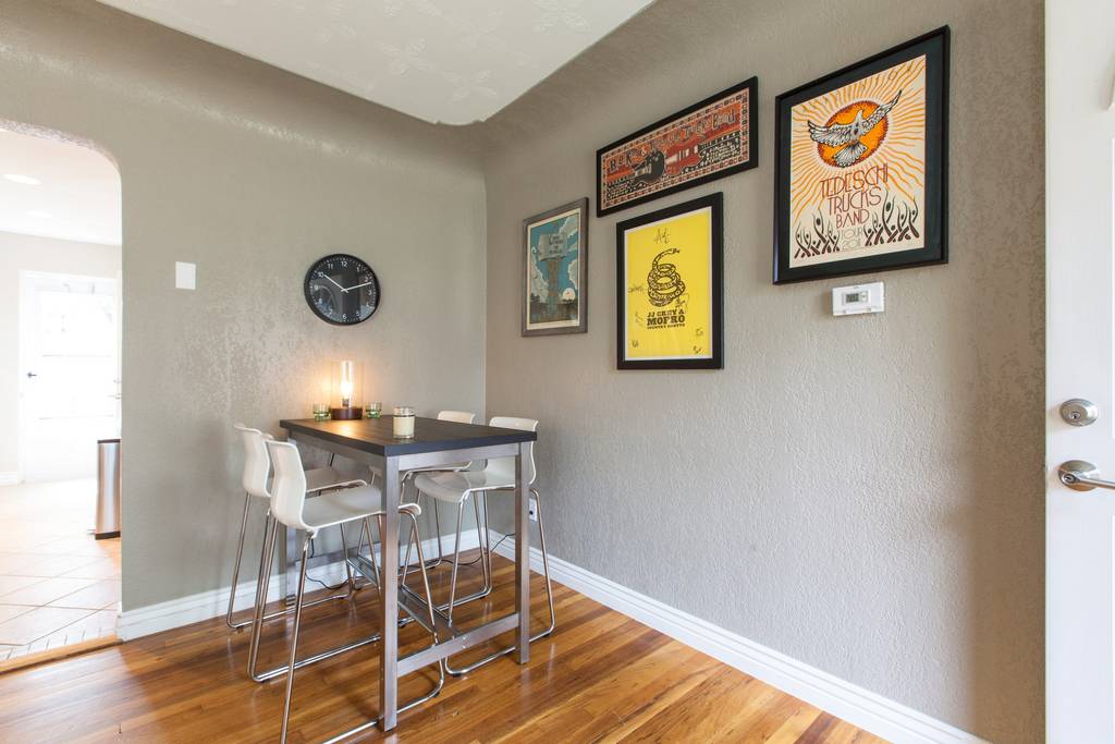 Denver Airbnb Dining Room - Urban Bungalow