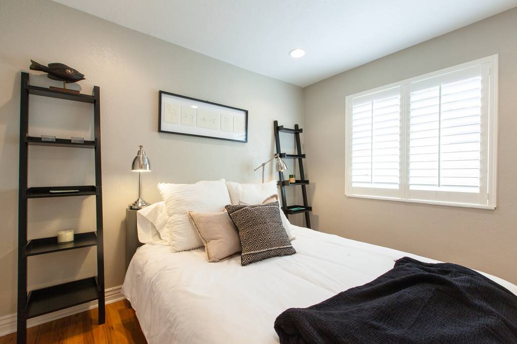 Denver Airbnb Bedroom - The Urban Bungalow