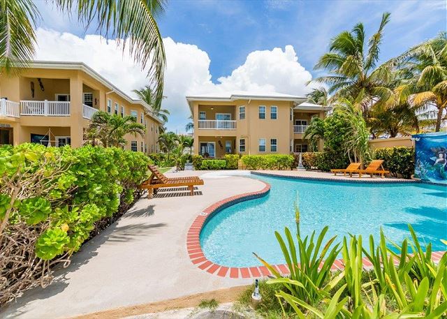 3 BR / 3 BA Beachfront Condos