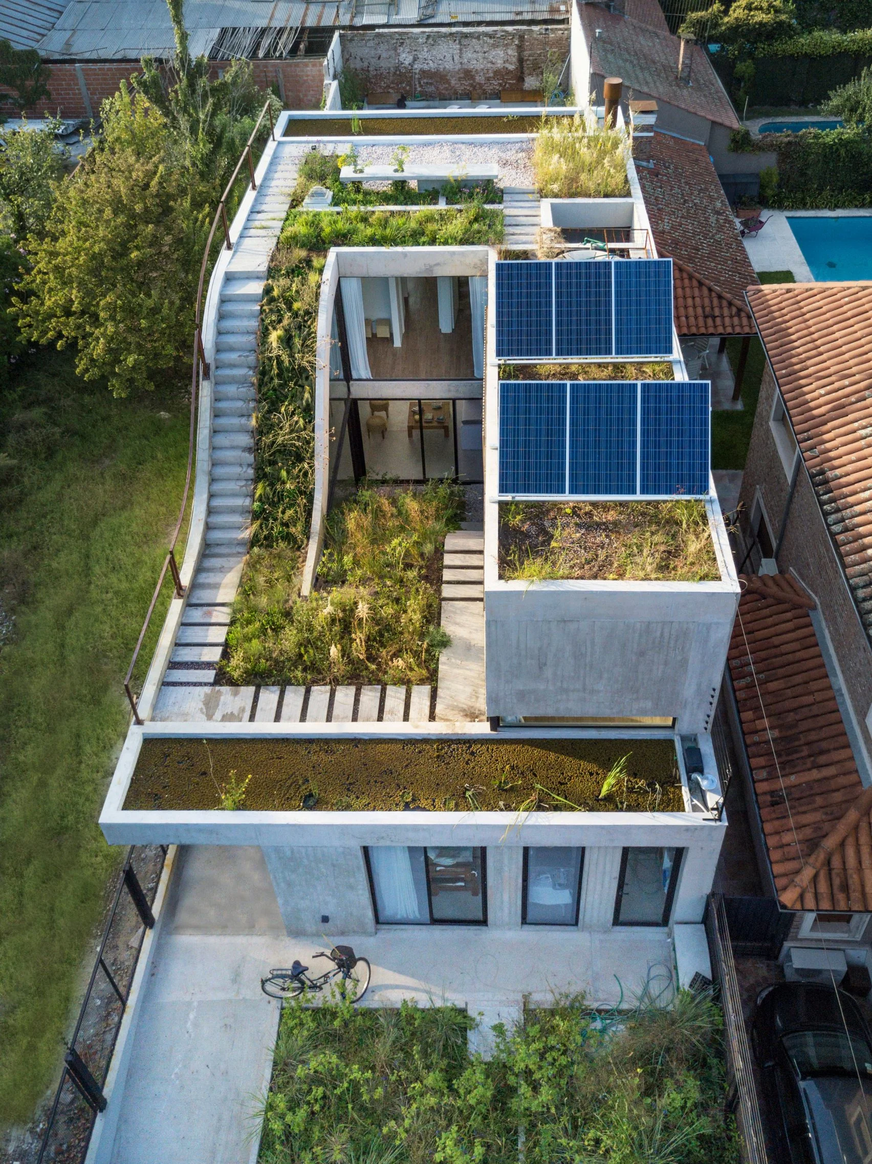 house-memo-bam-arquitectura-architecture-residential-houses-buenos-aires-argentina-_dezeen_2364_col_0-1704x2273 (1).jpg