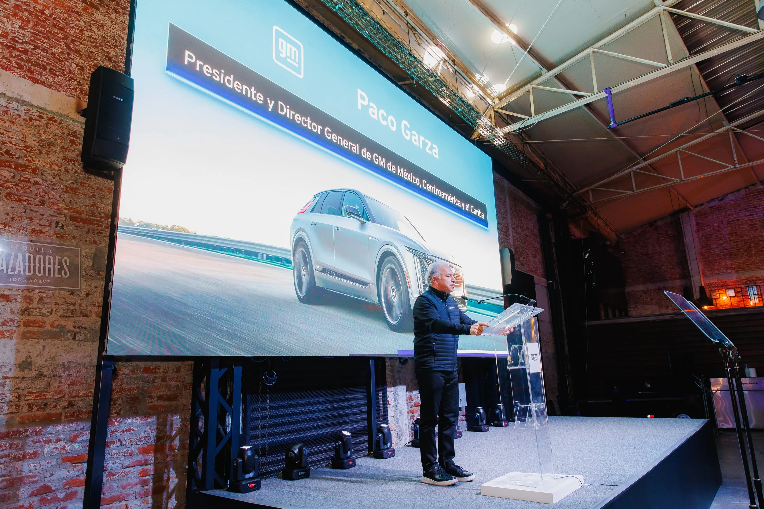 0079 GM - Cadillac F1.jpg