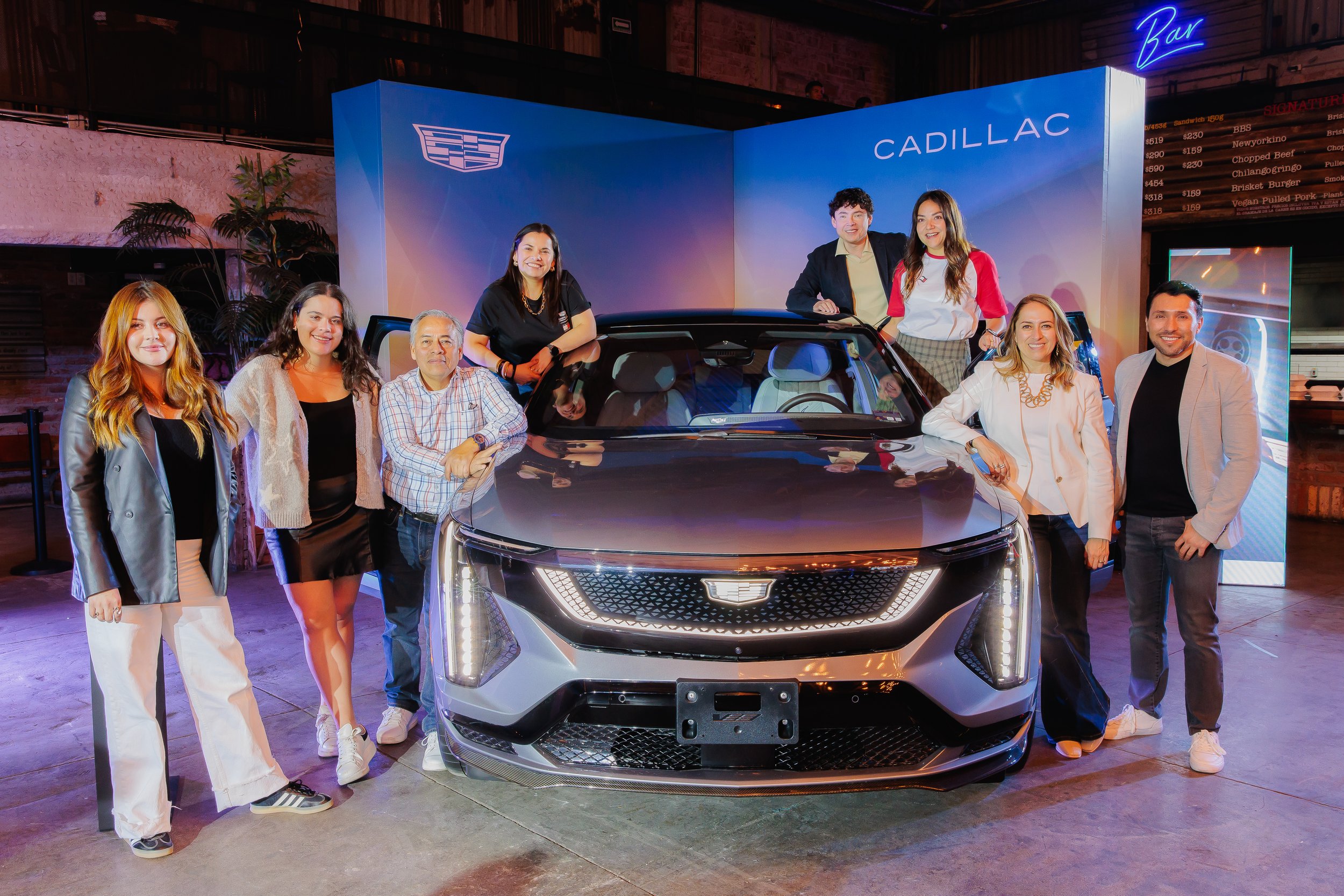 0230 GM - Cadillac F1.jpg