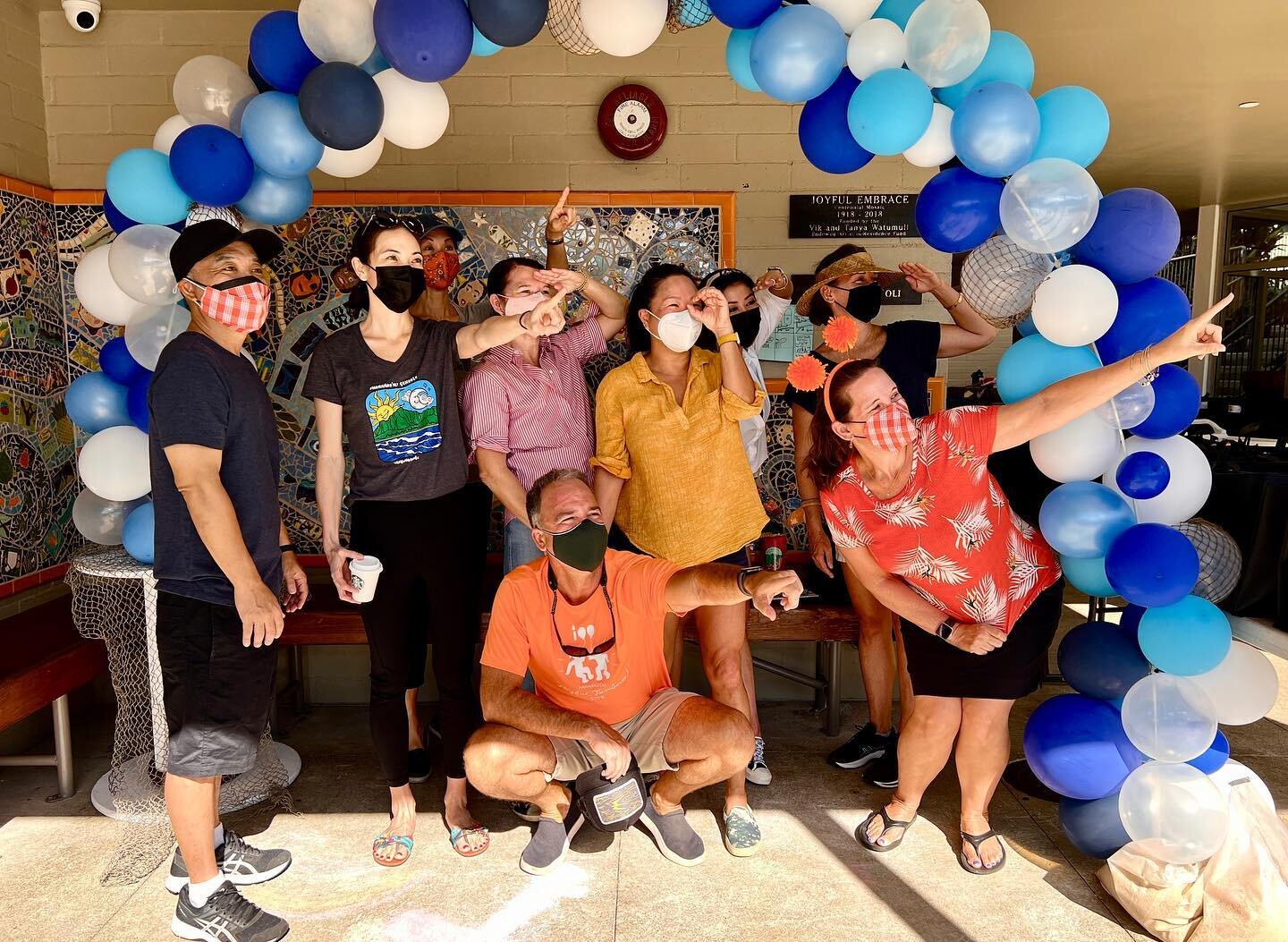 This morning&rsquo;s Family Dinner pick up by @tuckerandbevvy kicked off an amazing day of Mālama i Nā Keiki festivities! Mahalo to our volunteers and supporters! We&rsquo;ll SEA you tonight! #hanahauolischool