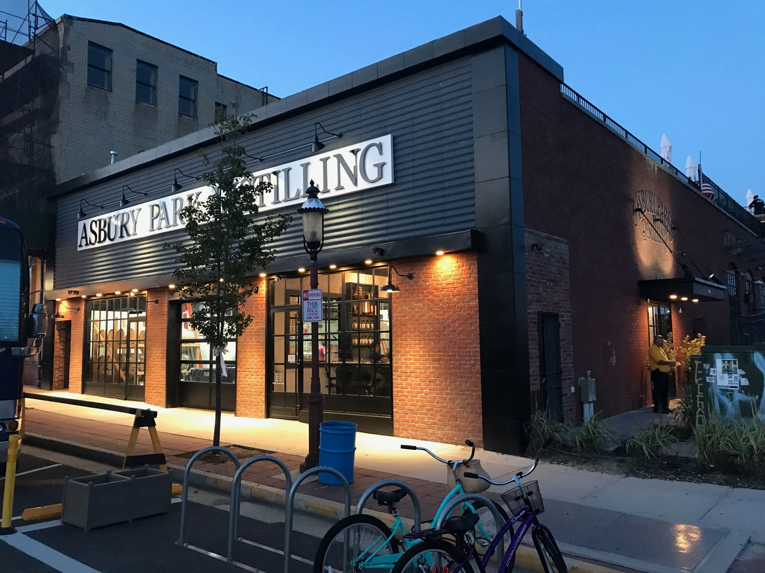 building exterior.jpeg