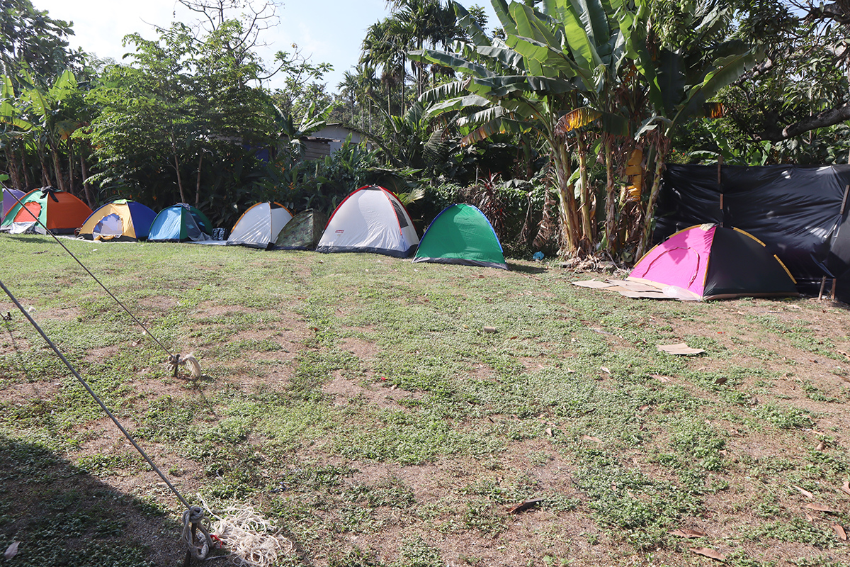 Tents3.jpg