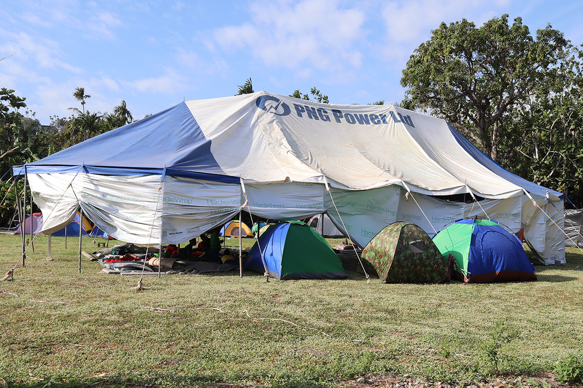 Tents7.jpg