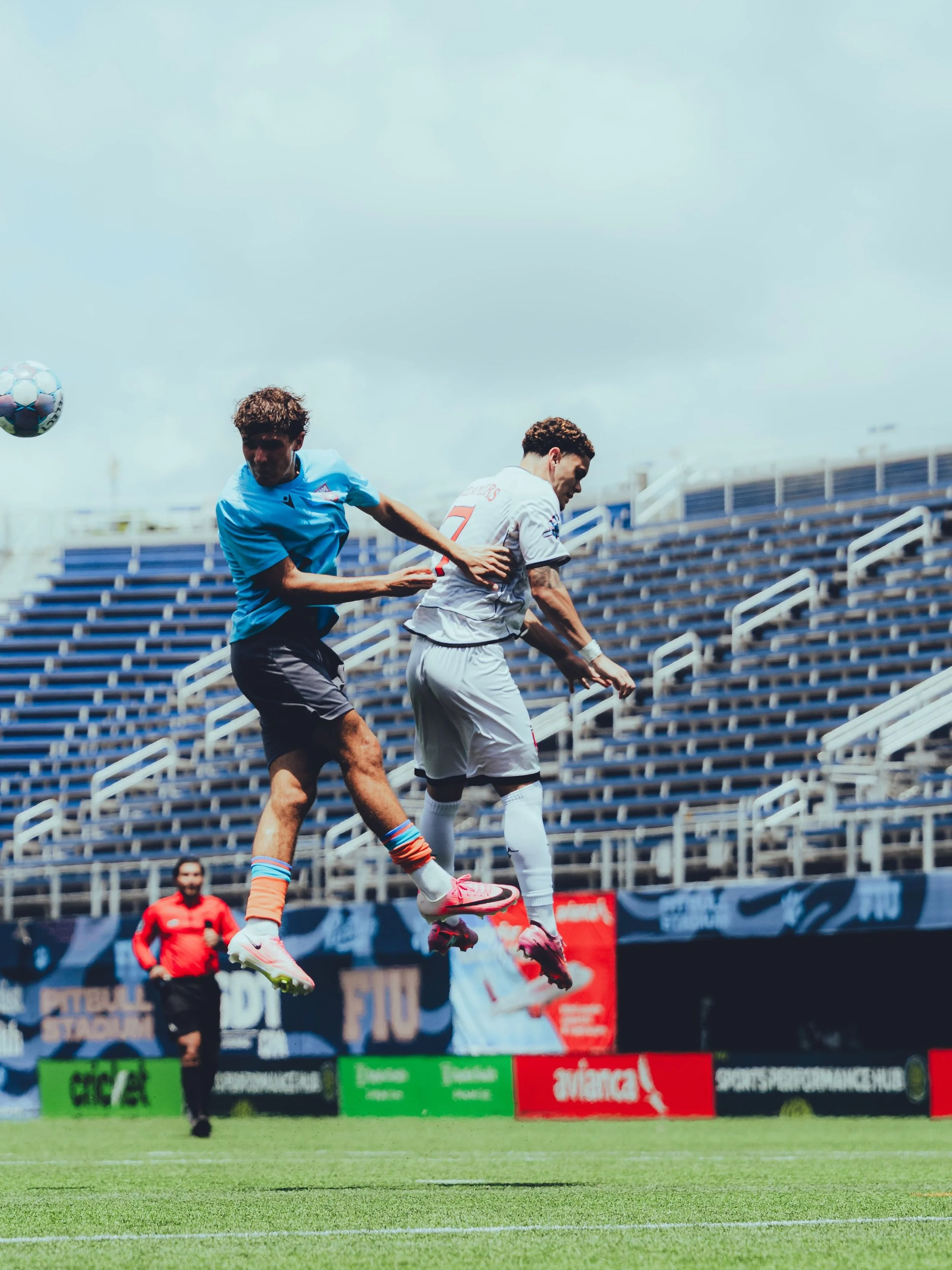 ☀️⚽️𝟏𝟏𝐀𝐌. 𝟏𝟎𝟎&deg; 𝐇𝐄𝐀𝐓. 𝐒𝐓𝐈𝐋𝐋 𝐂𝐎𝐌𝐏𝐄𝐓𝐈𝐍𝐆.

𝐀 𝐠𝐫𝐞𝐚𝐭 𝐞𝐧𝐝-𝐨𝐟-𝐬𝐮𝐦𝐦𝐞𝐫 𝐦𝐚𝐭𝐜𝐡 𝐚𝐠𝐚𝐢𝐧𝐬𝐭 𝐌𝐢𝐚𝐦𝐢 𝐅𝐂 𝐔𝟐𝟎 𝐢𝐧 𝐬𝐨𝐦𝐞 𝐬𝐞𝐫𝐢𝐨𝐮𝐬 𝐒𝐨𝐮𝐭𝐡 𝐅𝐥𝐨𝐫𝐢𝐝𝐚 𝐡𝐞𝐚𝐭.🔥

𝐐𝐮𝐚𝐥𝐢𝐭𝐲 𝐦𝐢𝐧𝐮𝐭?